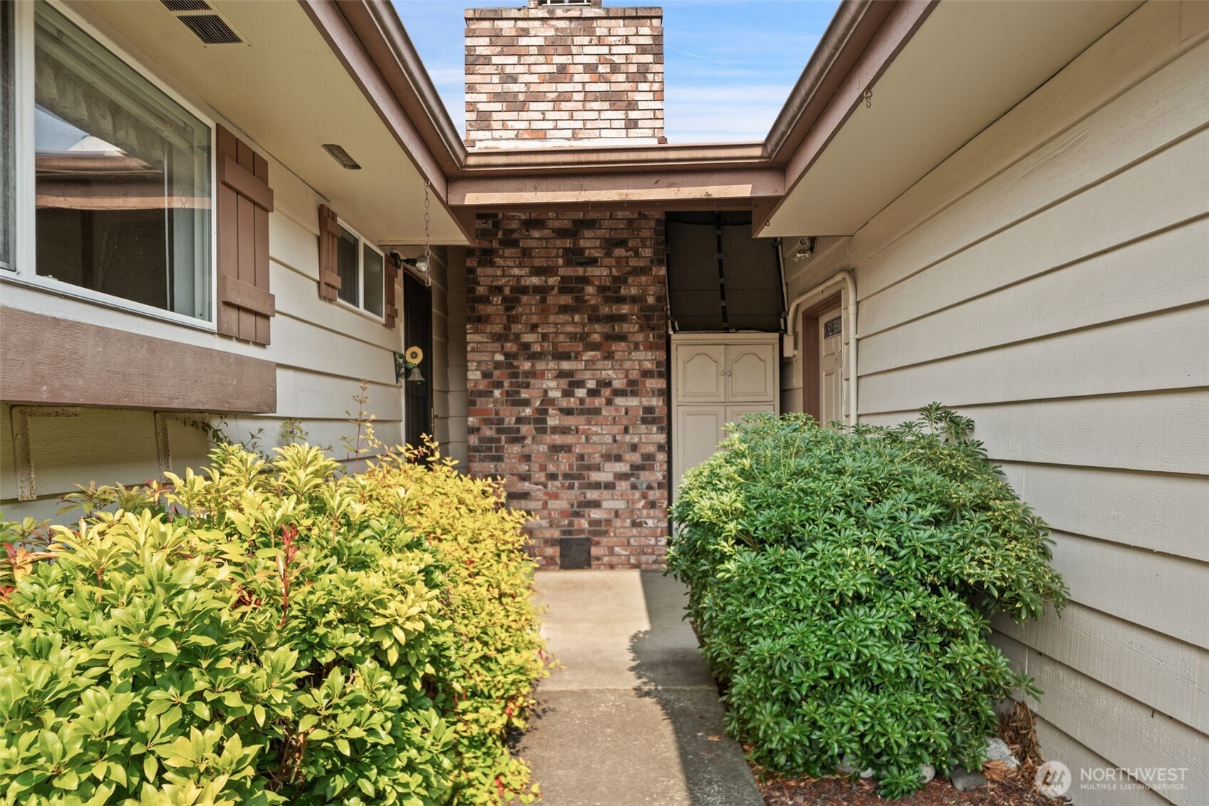 91 Huckleberry Circle Property Photo 4