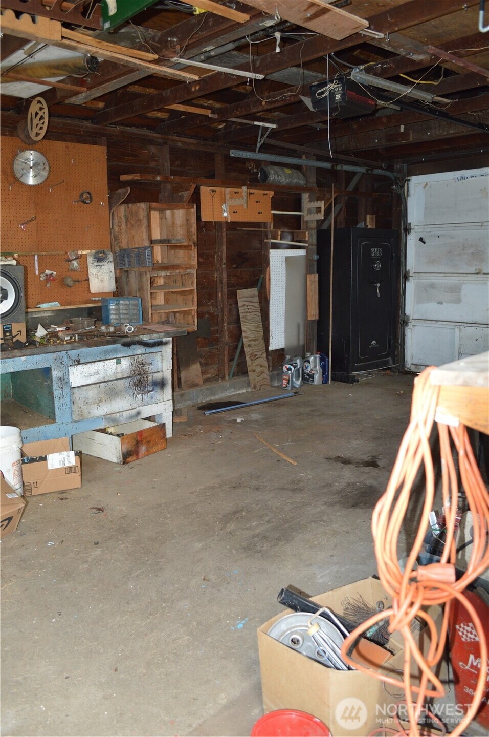 1016 S 72nd Property Photo 16