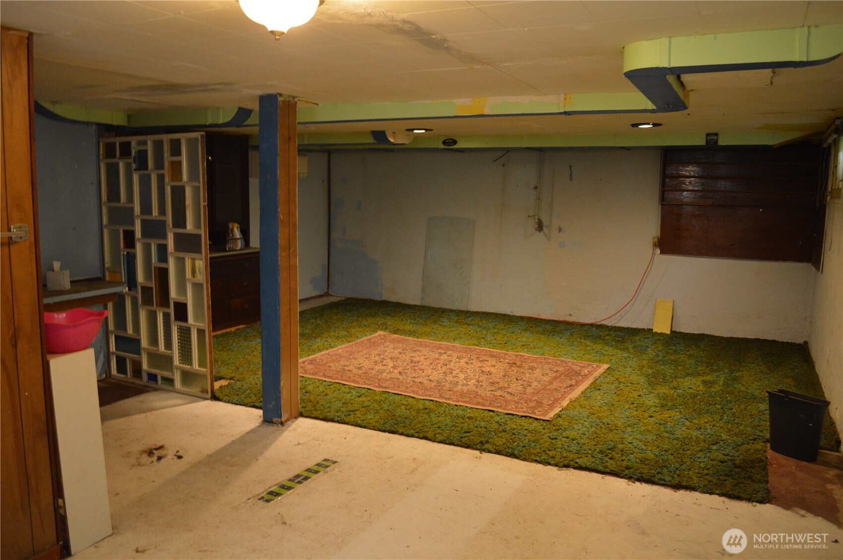 1016 S 72nd Property Photo 18