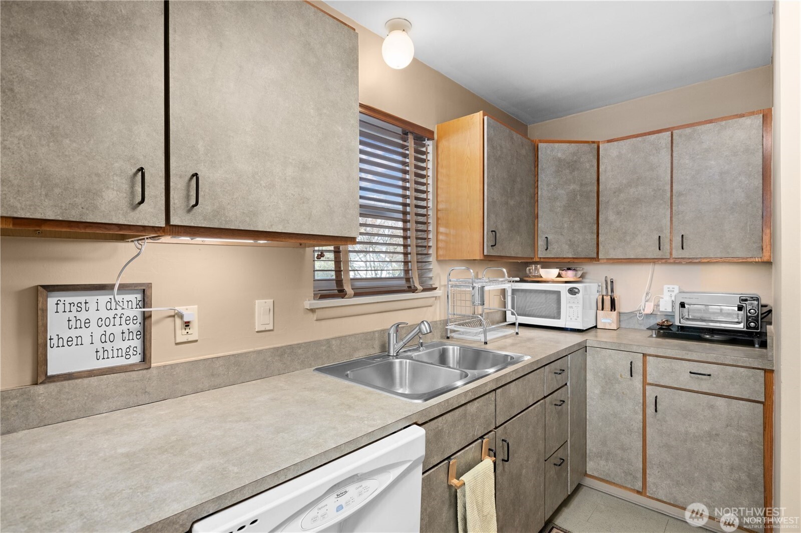 128 14th Street Property Photo 21
