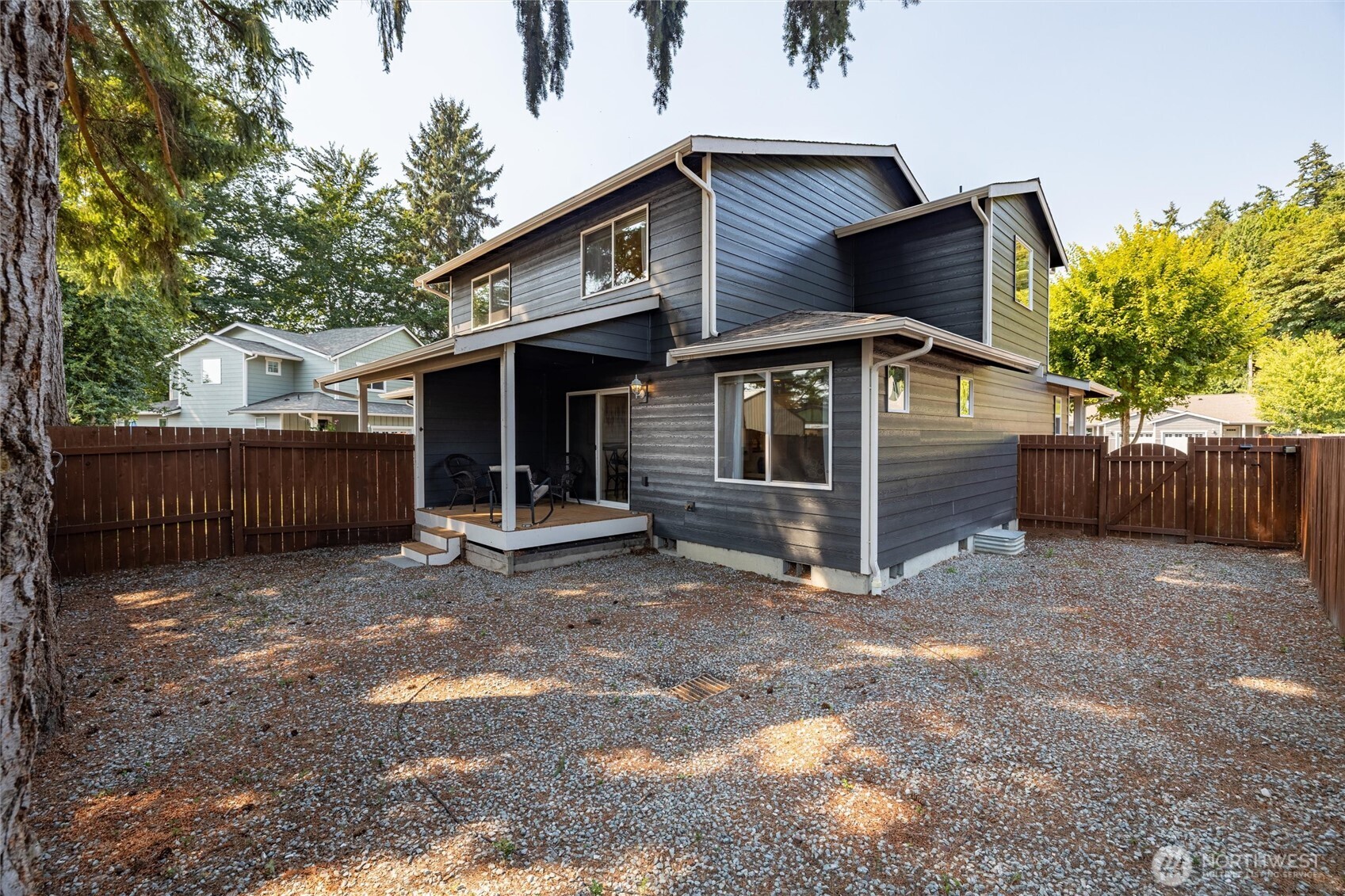 454 Oak Hill Lane Property Photo 4