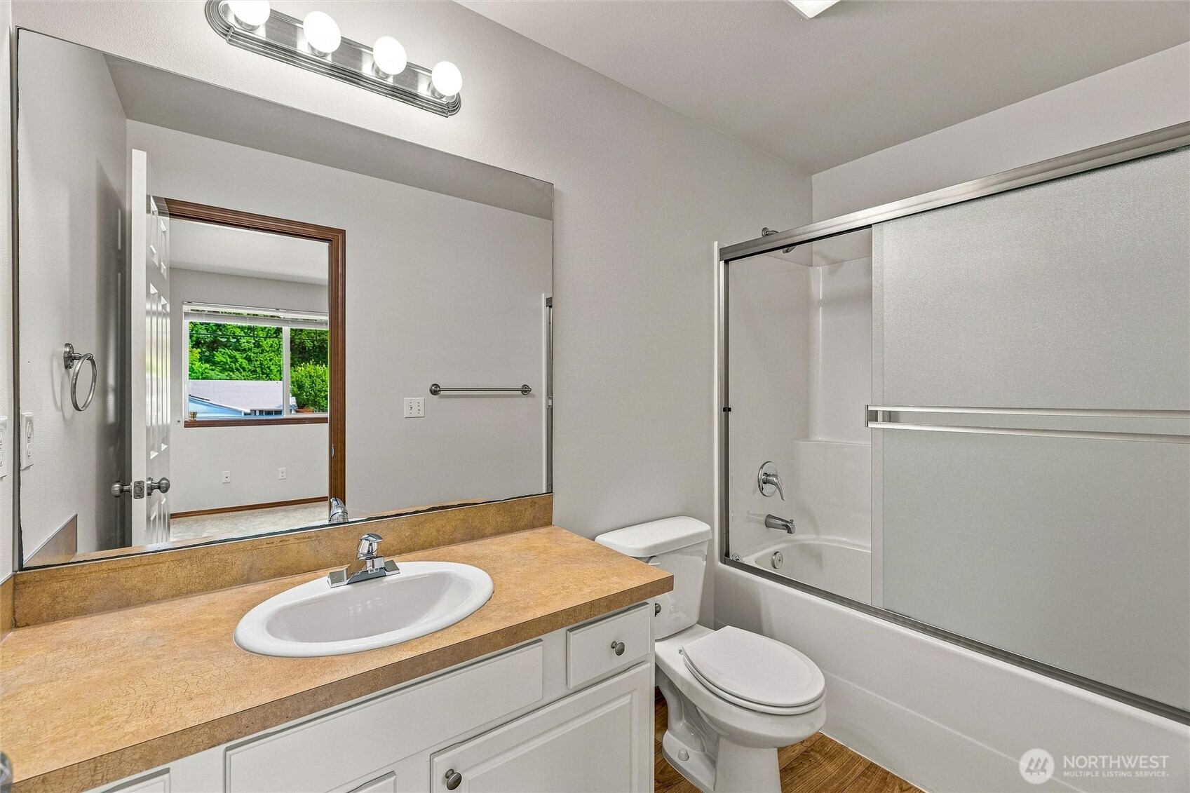 454 Oak Hill Lane Property Photo 27