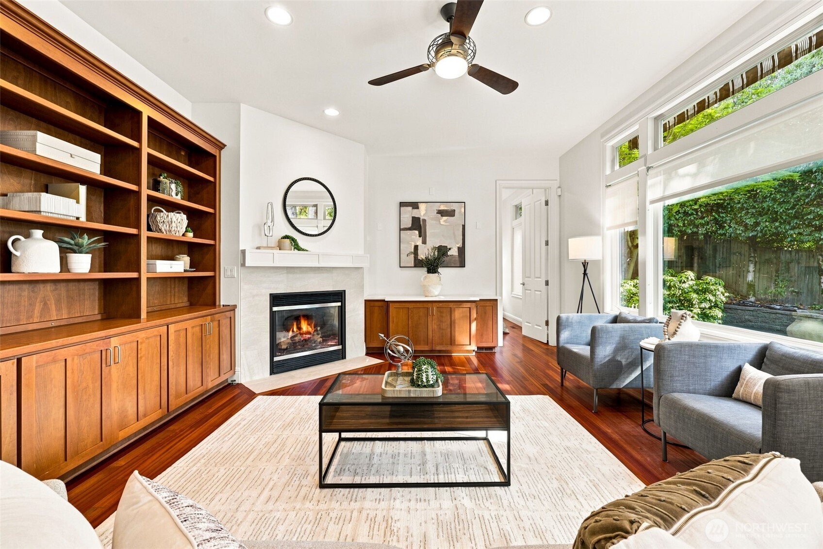 3039 92nd Place Property Photo 17