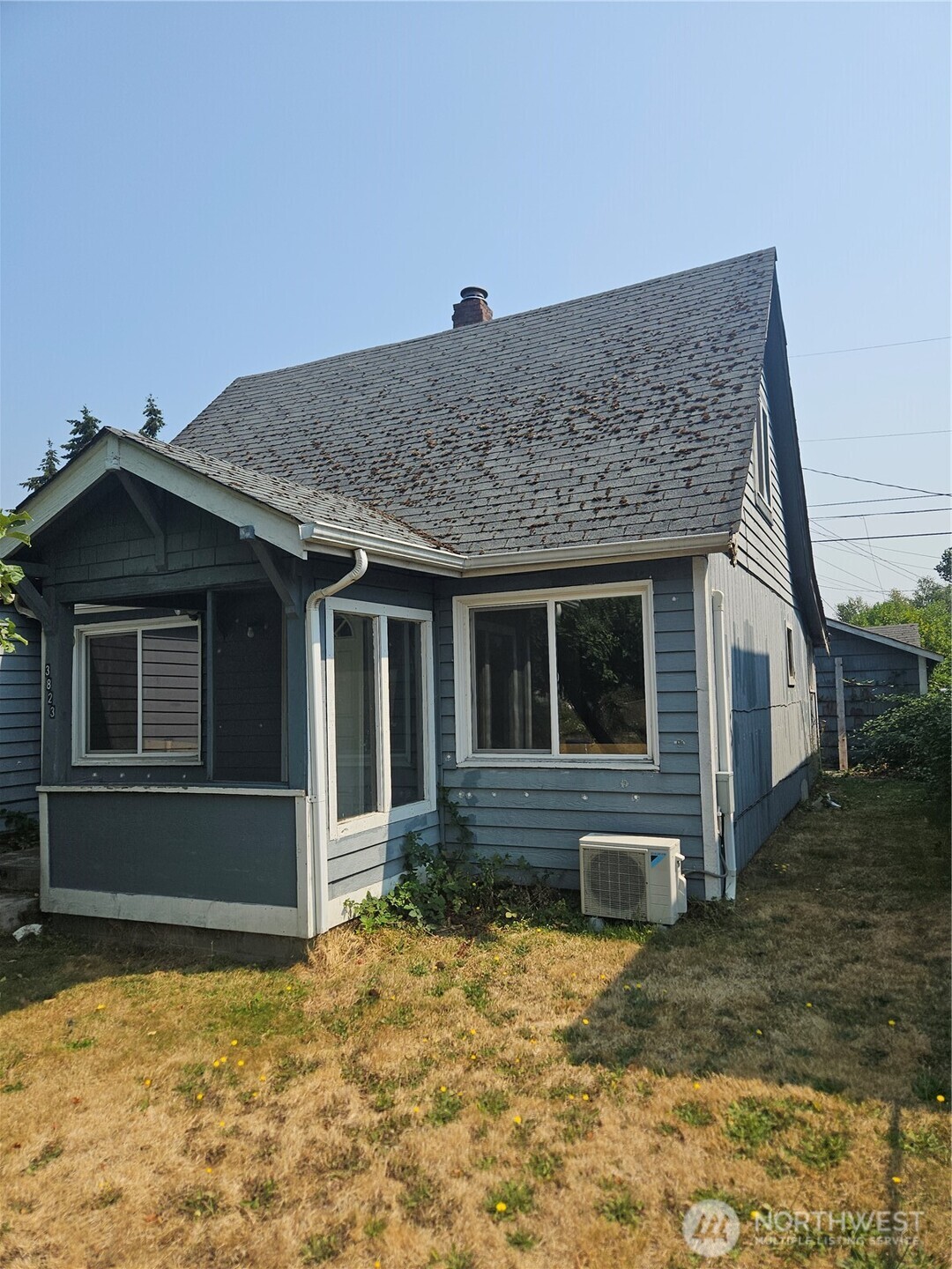 3823 E K Street Property Photo 3