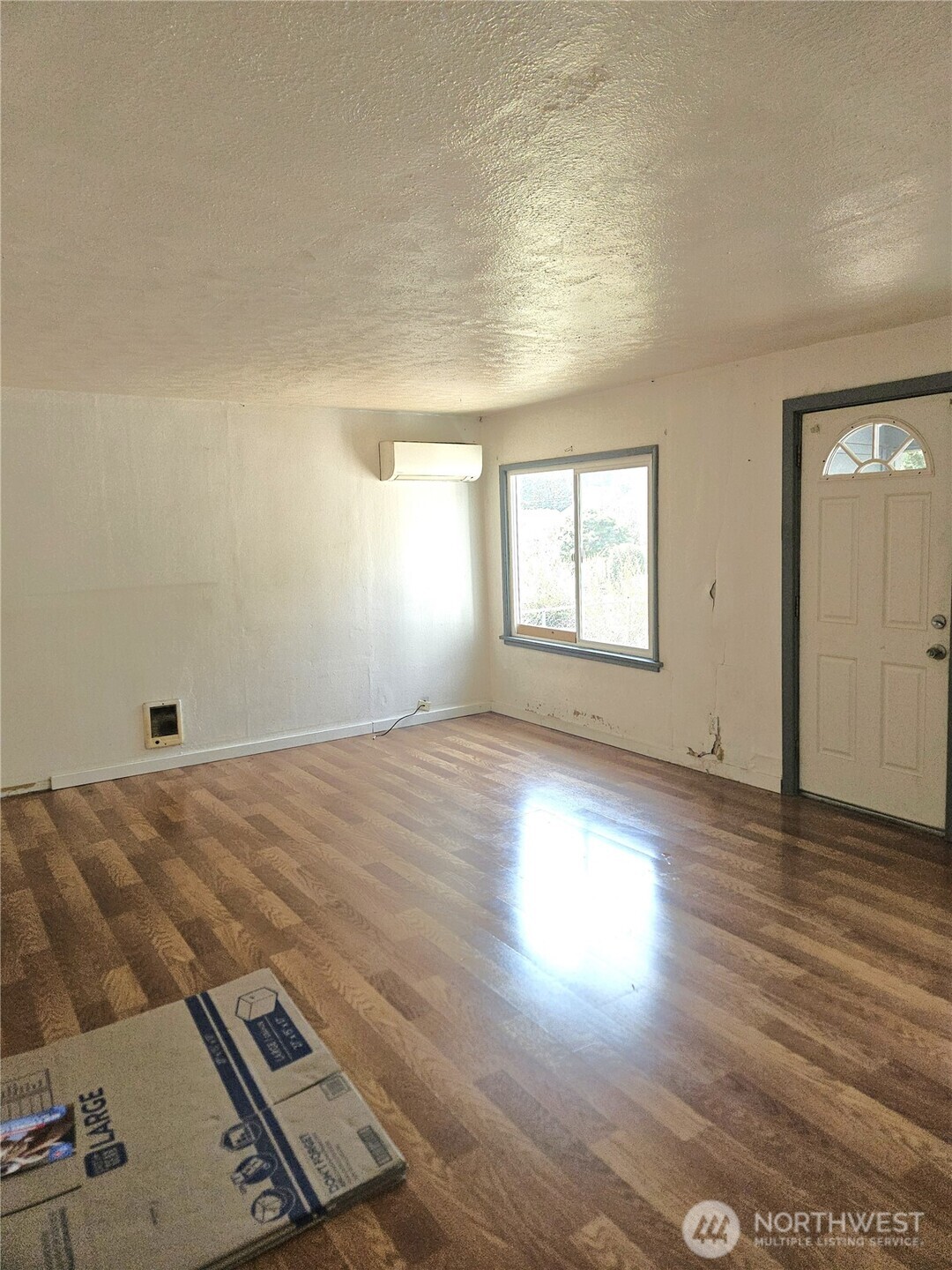 3823 E K Street Property Photo 5