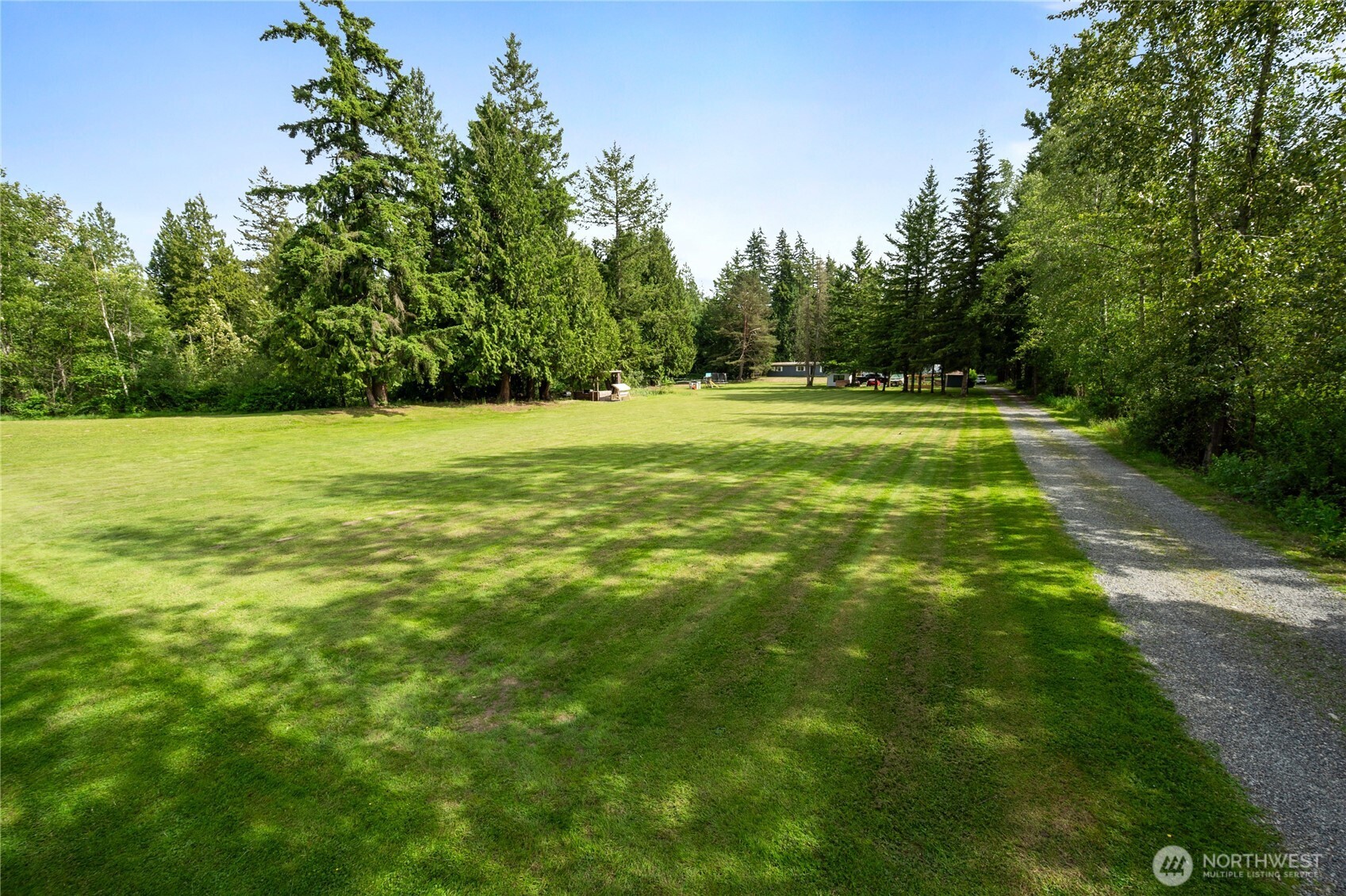 3233 Loomis Trail Road Property Photo 2