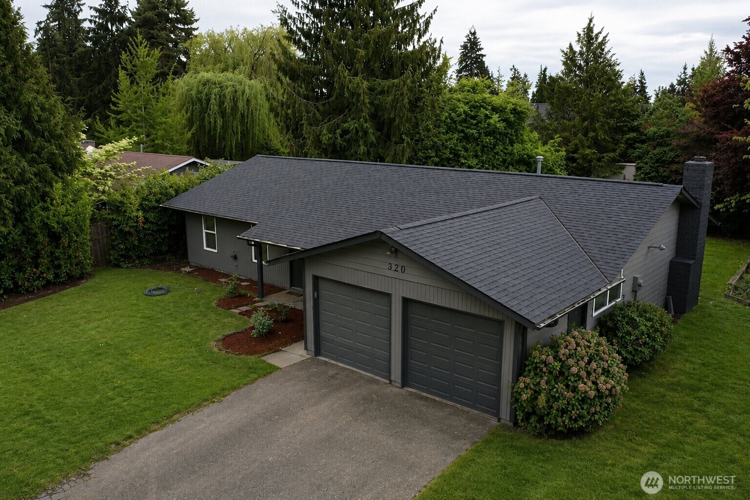 320 213th Place Property Photo 1