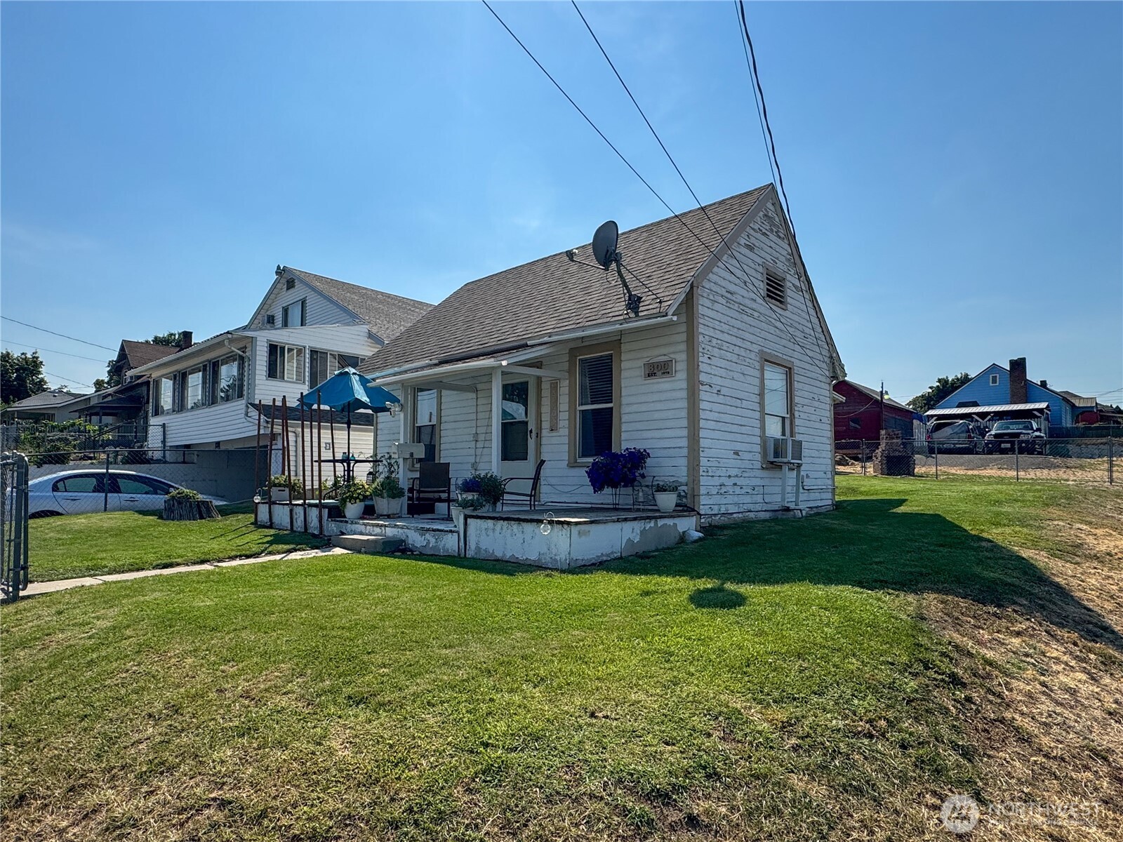 800 Methow Street Property Photo 1
