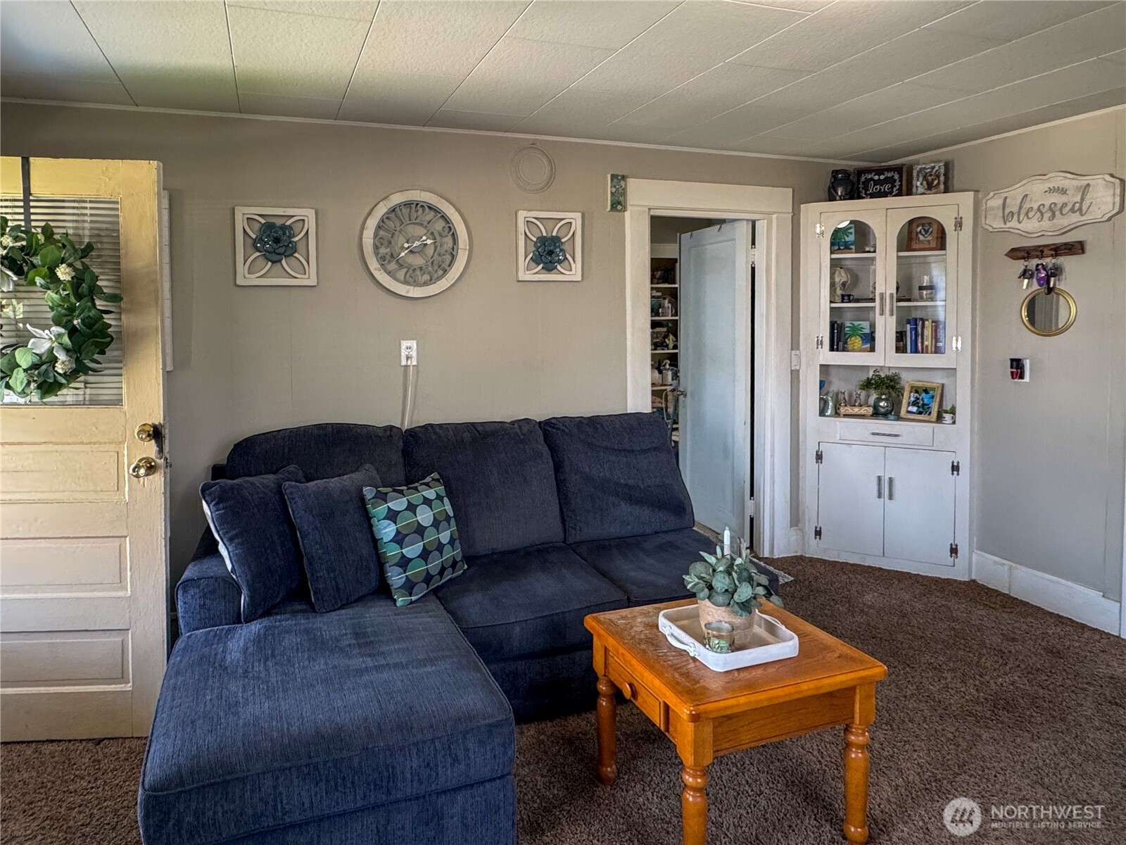 800 Methow Street Property Photo 6