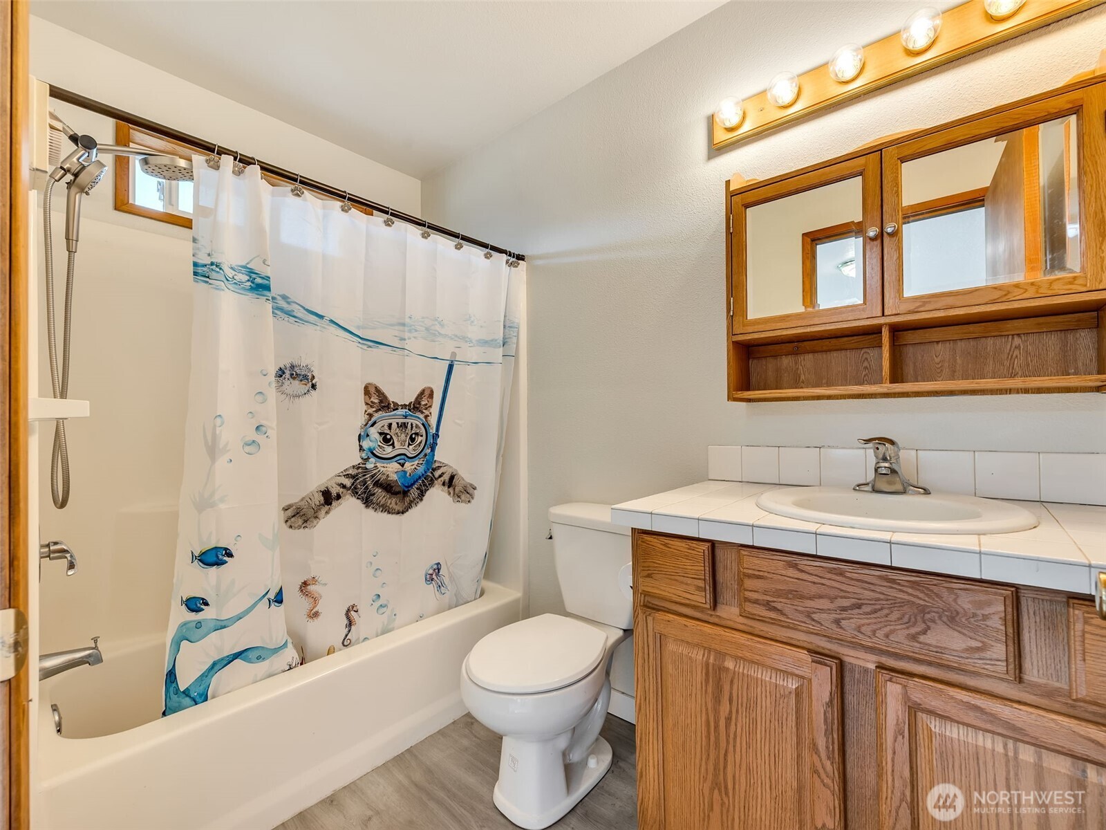 20215 P Place Property Photo 16