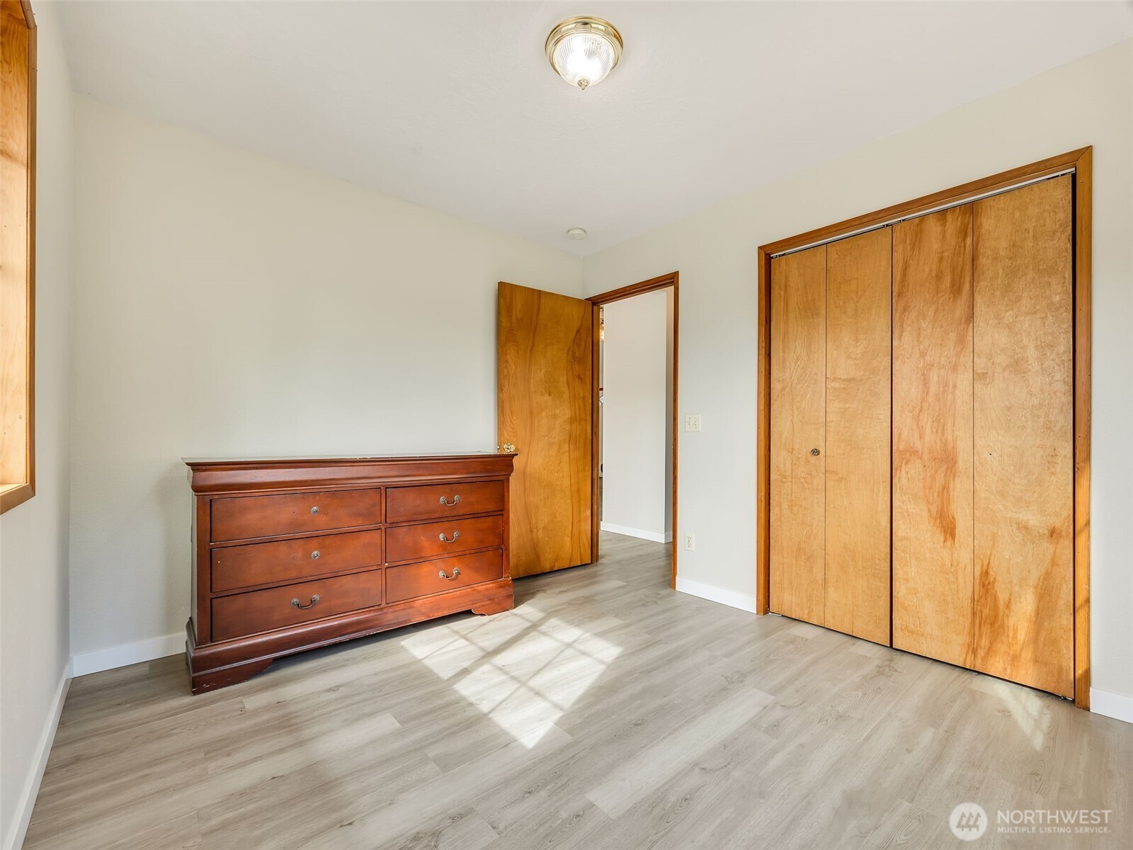 20215 P Place Property Photo 17