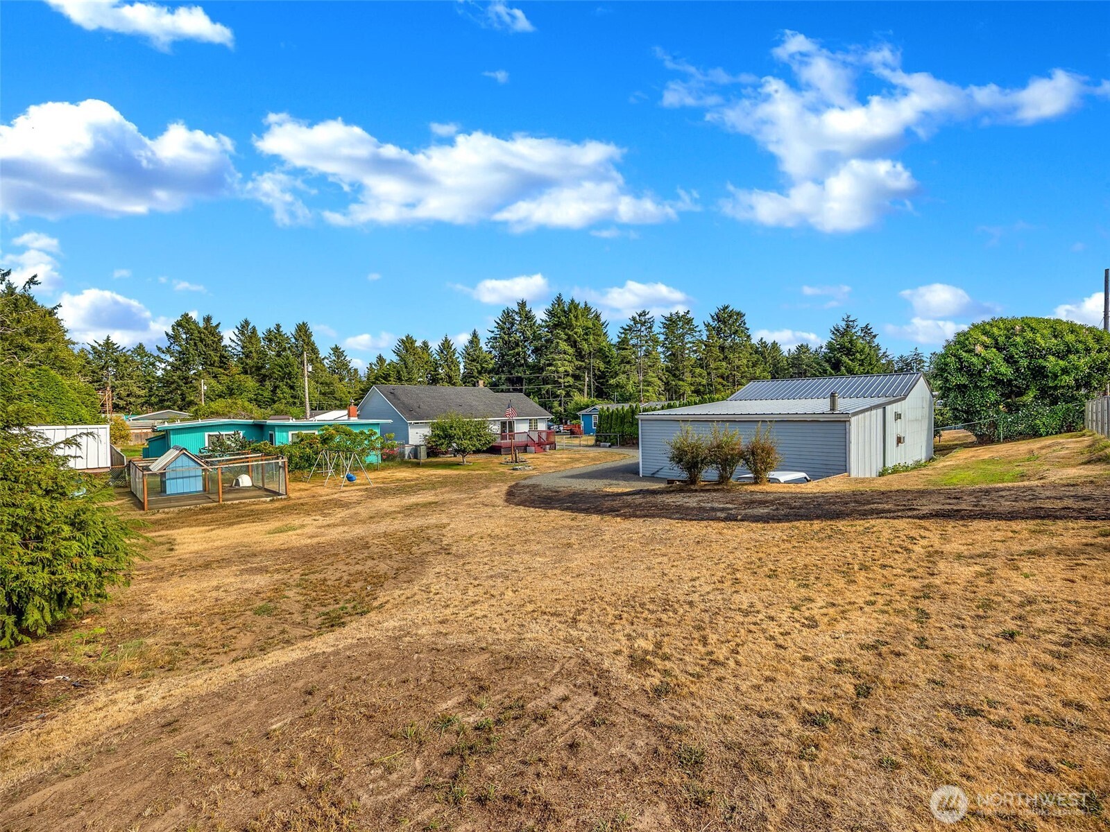 20215 P Place Property Photo 25