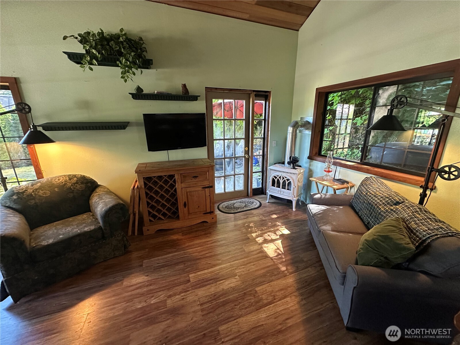44894 Kloshe Trail Property Photo 9