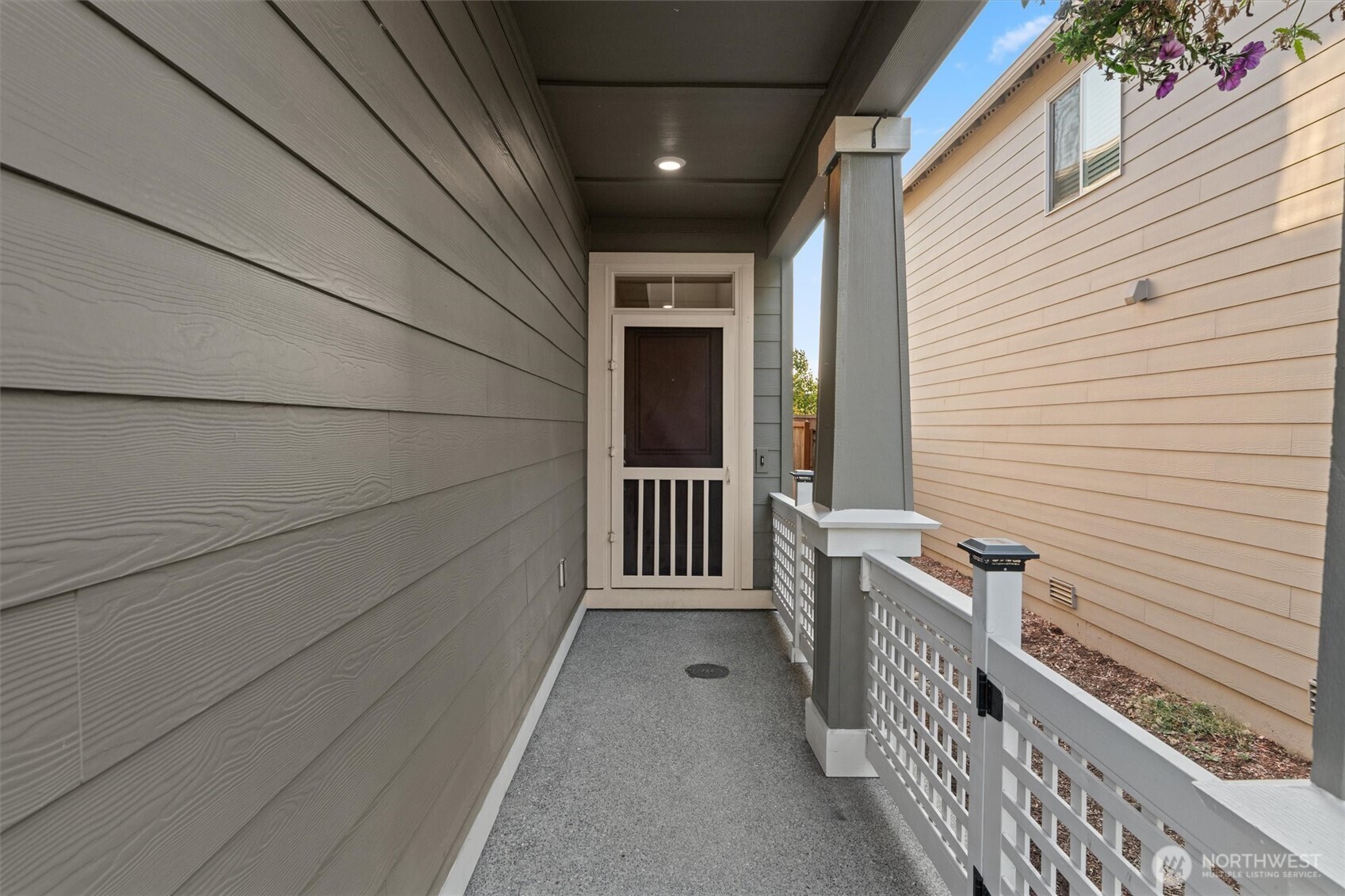 18434 110th Avenue Property Photo 2