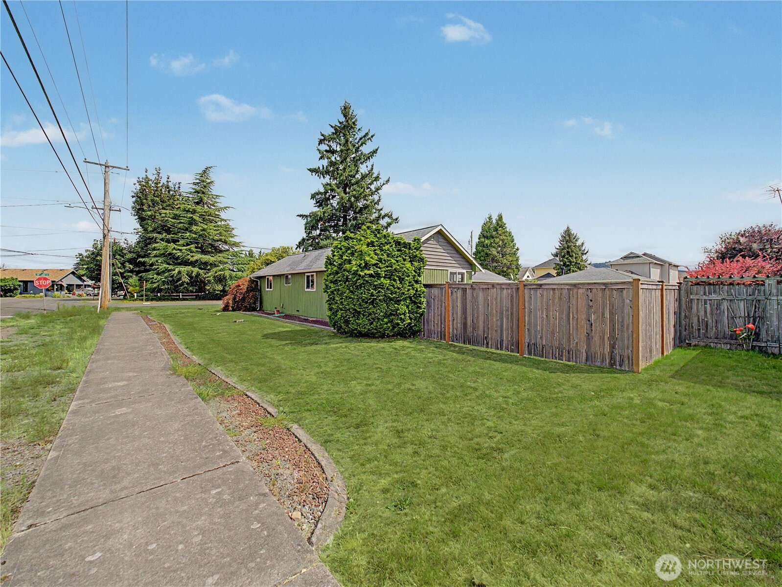 621 E Mason Avenue Property Photo 12