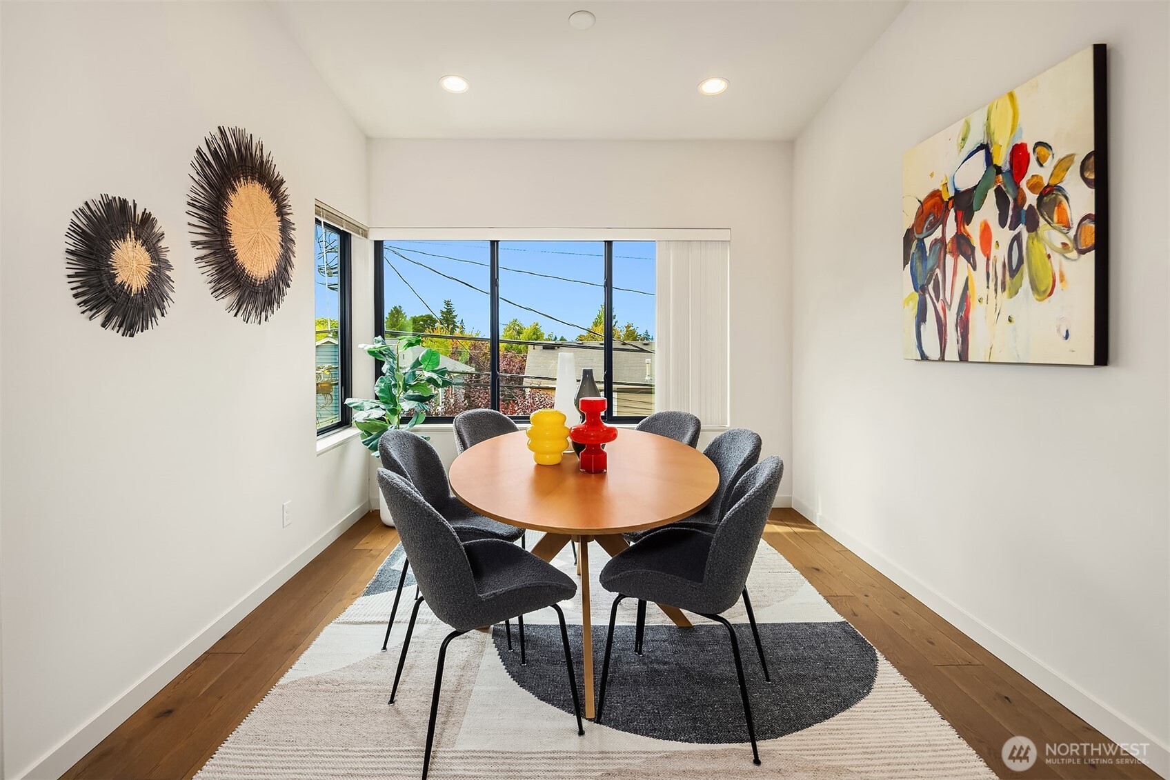 3211 California Avenue Property Photo 10