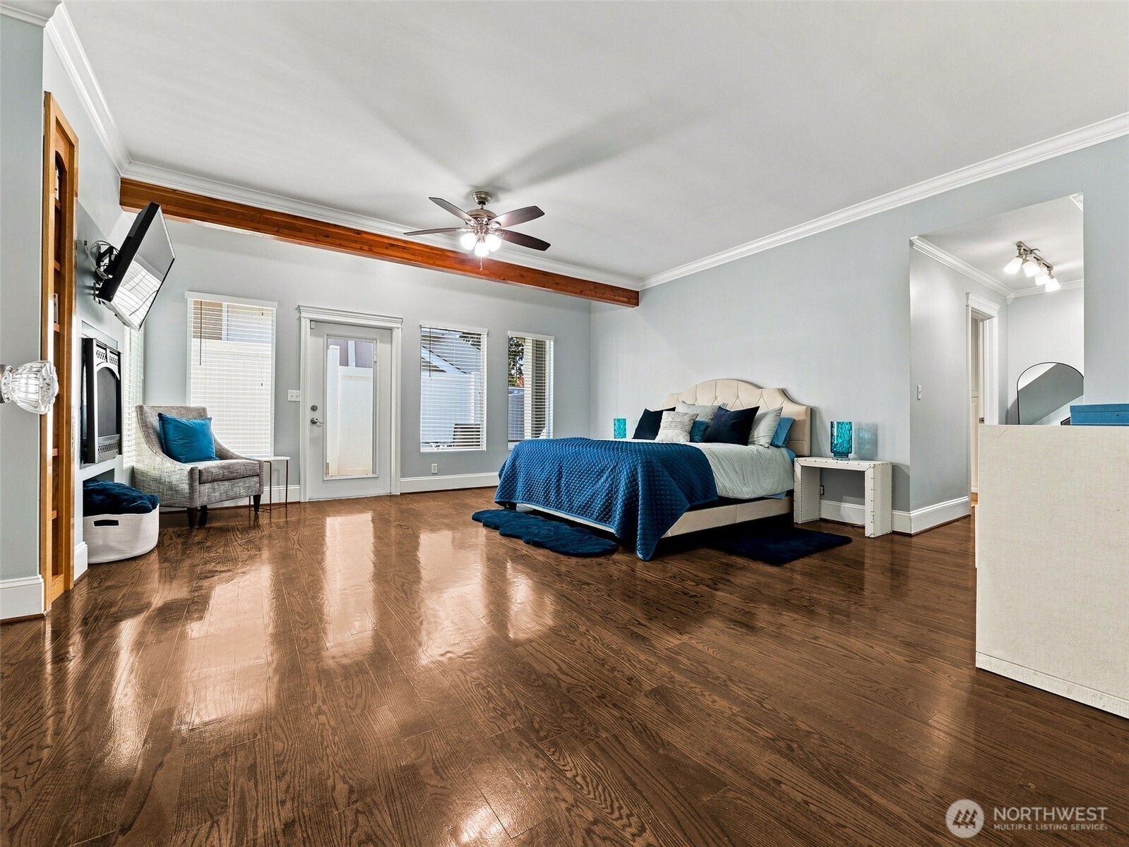 27265 33rd Place Property Photo 15