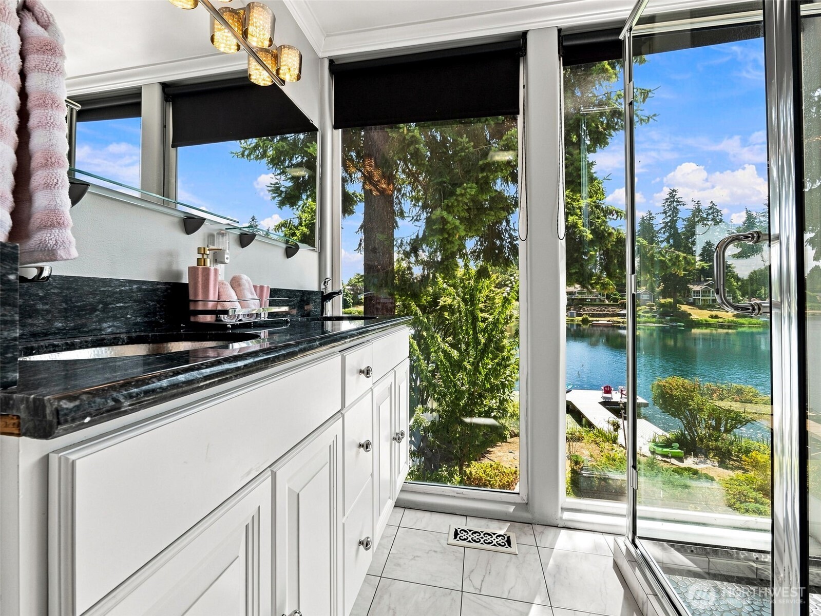 27265 33rd Place Property Photo 19