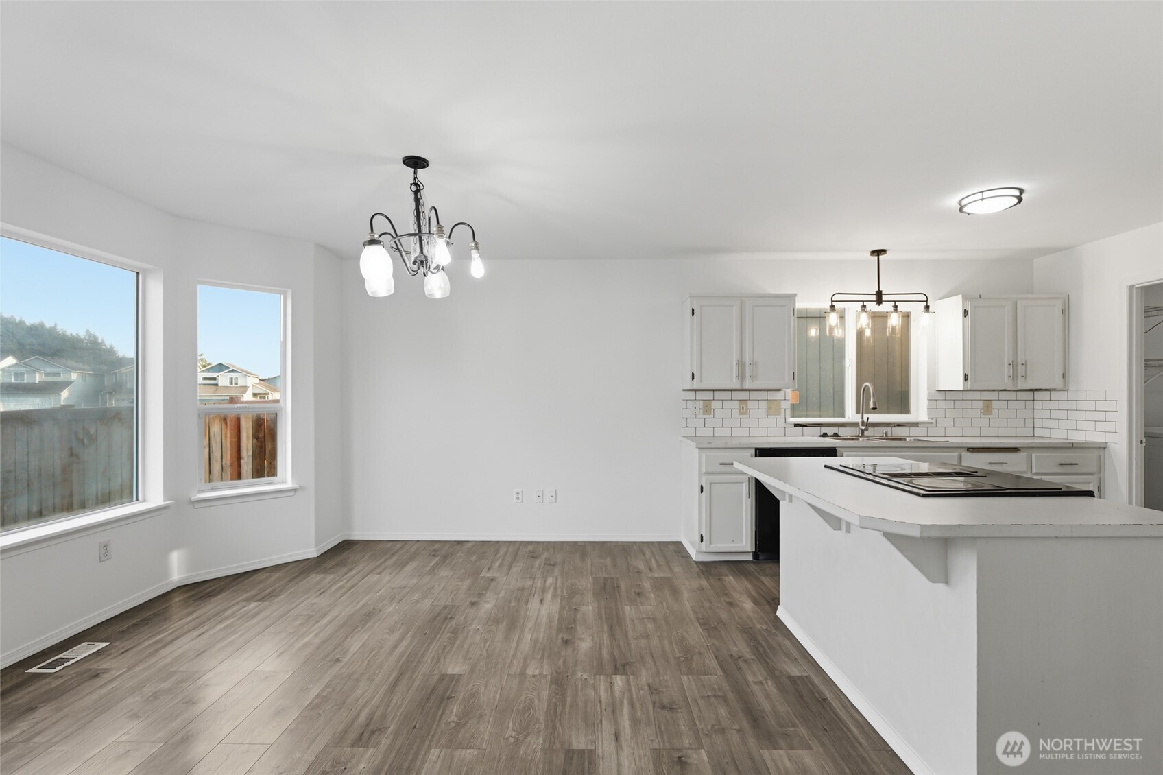 19407 12th Avenue Ct Property Photo 6