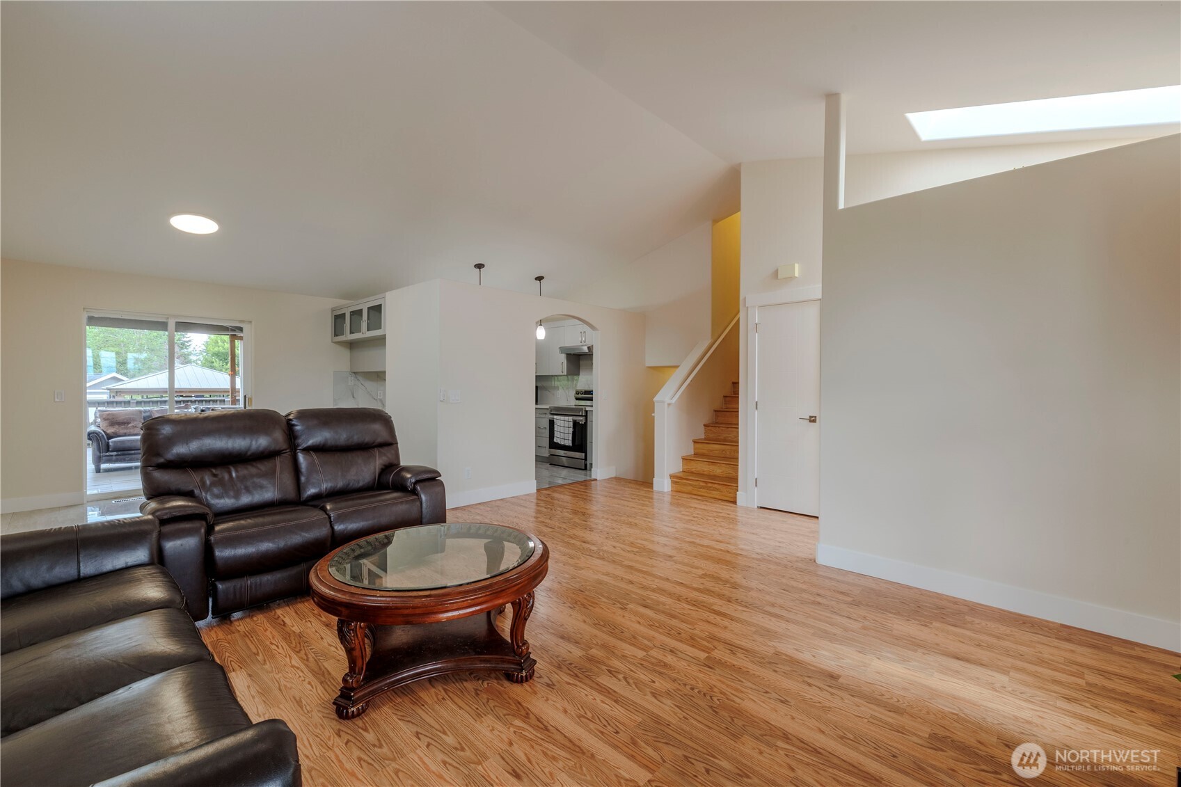 1318 Beazer Court Property Photo 13