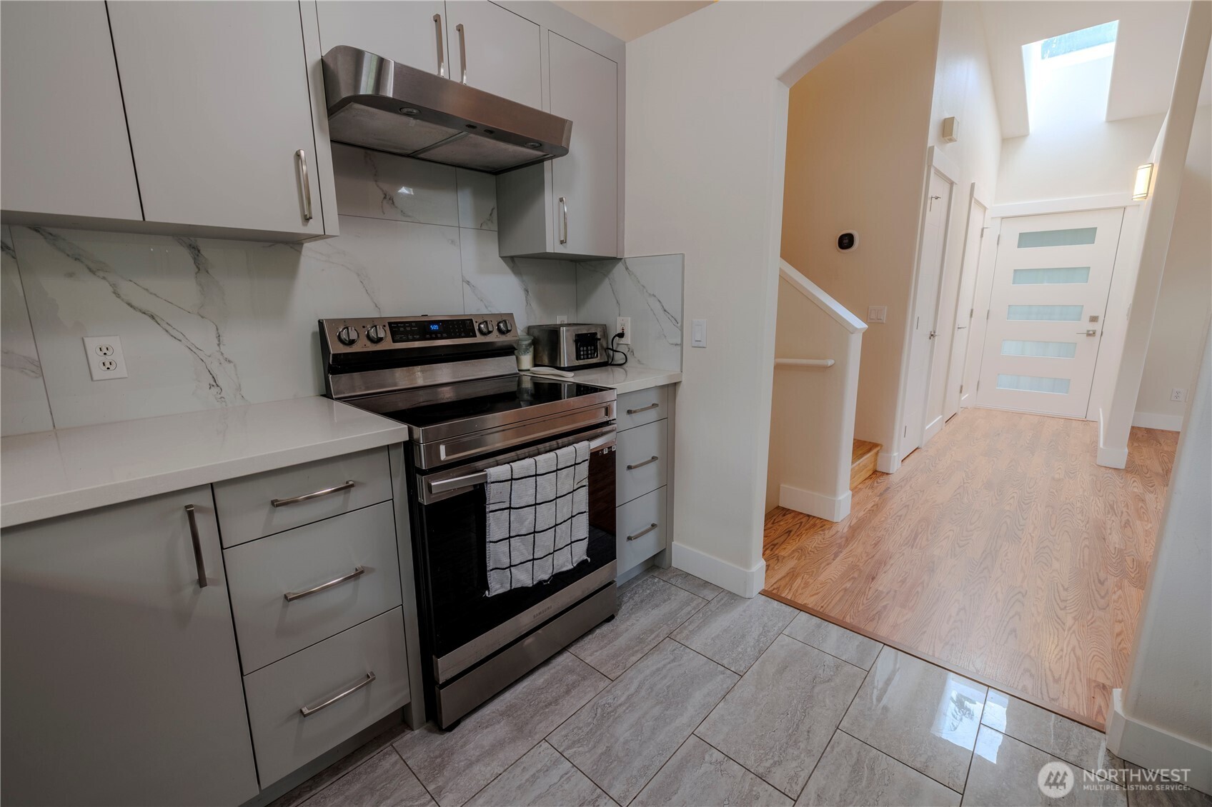 1318 Beazer Court Property Photo 16