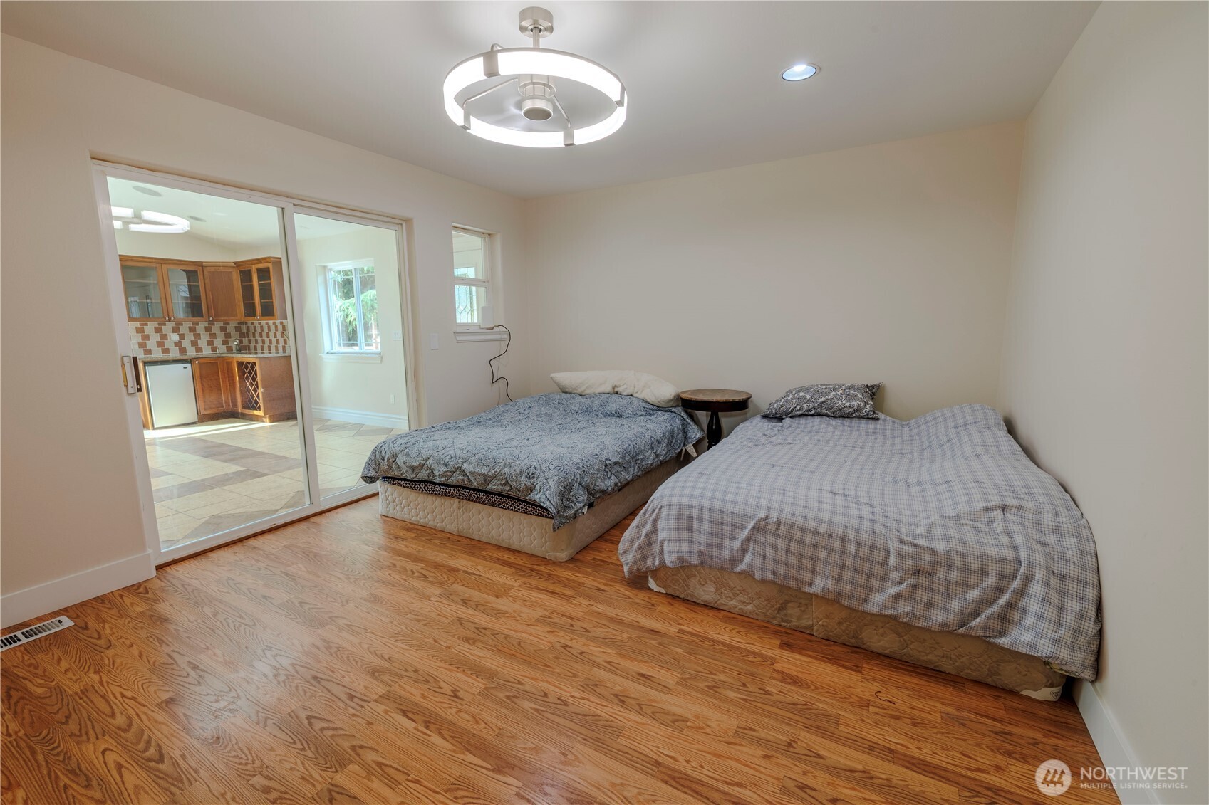 1318 Beazer Court Property Photo 20