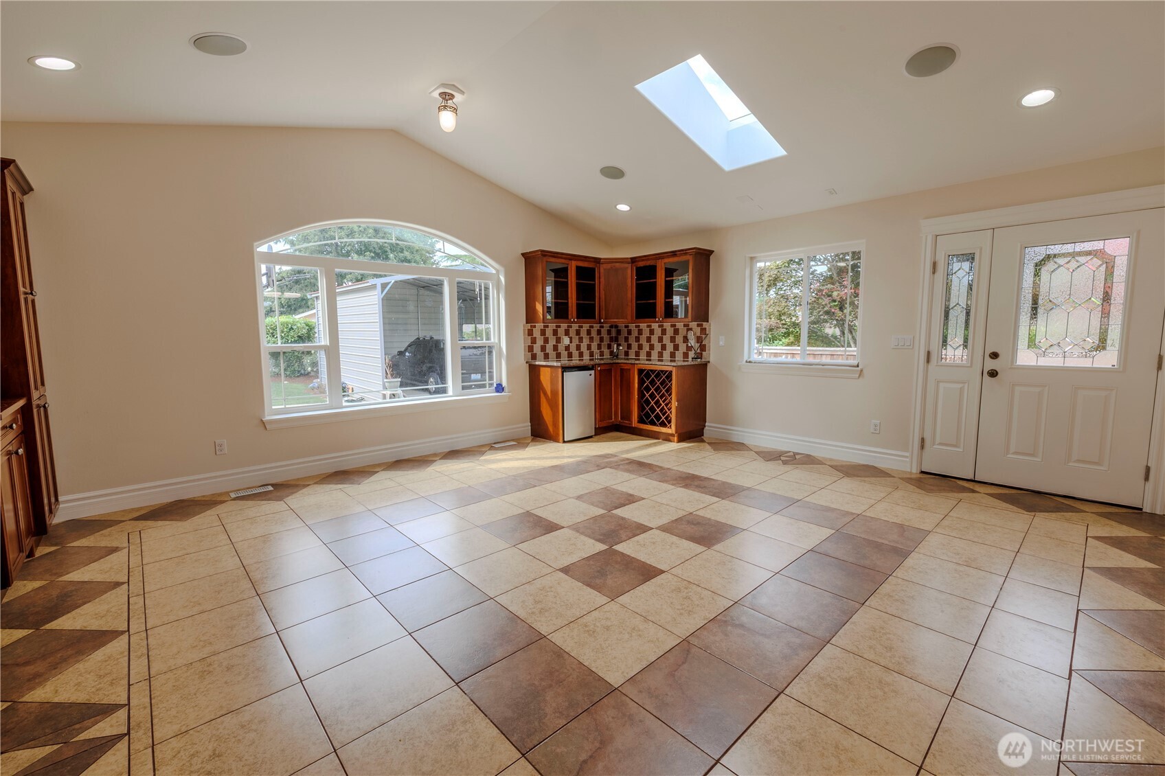 1318 Beazer Court Property Photo 21