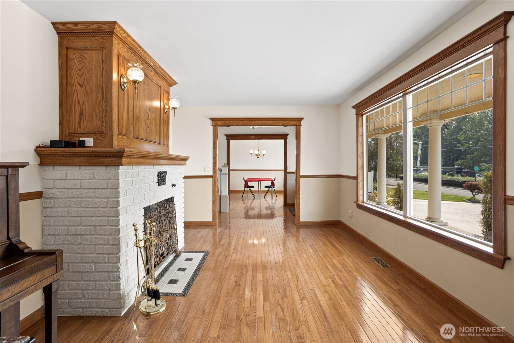 3703 Chestnut Avenue Property Photo 6