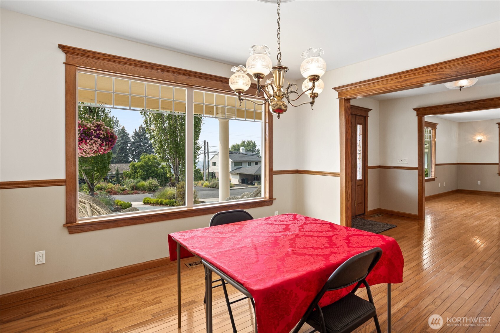 3703 Chestnut Avenue Property Photo 9