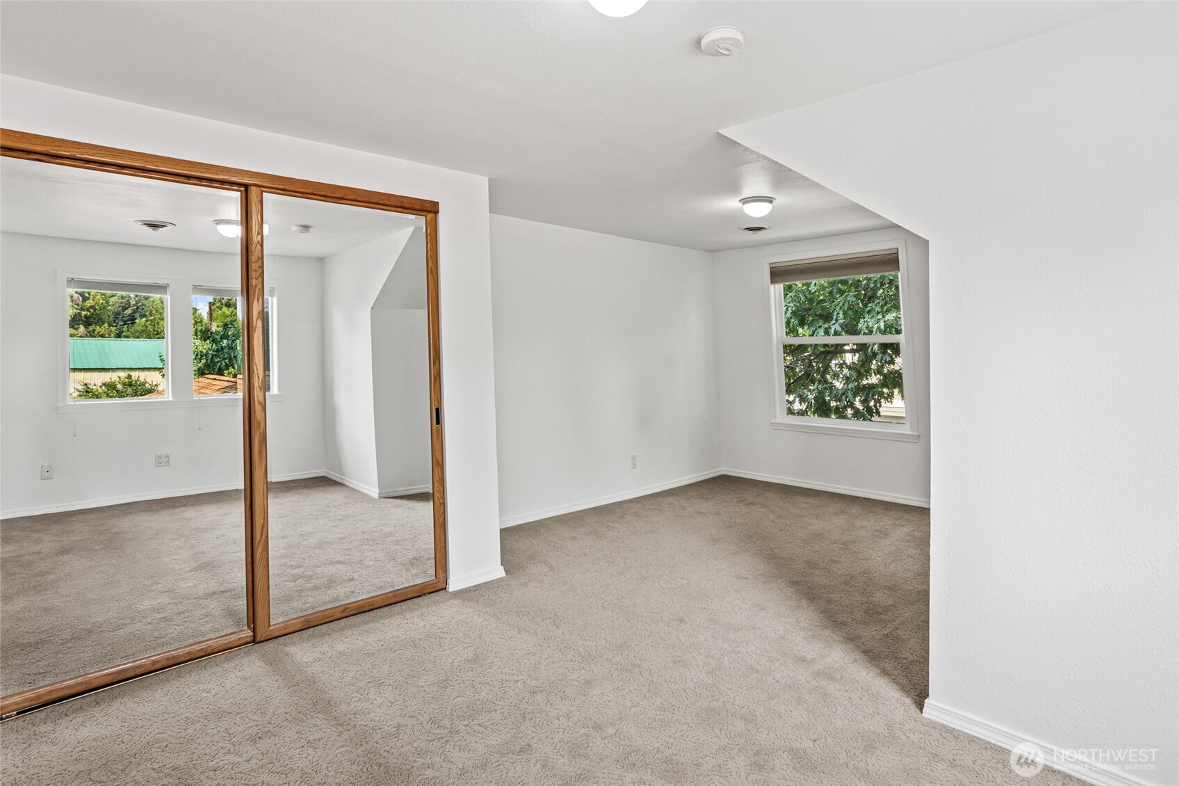 3703 Chestnut Avenue Property Photo 32