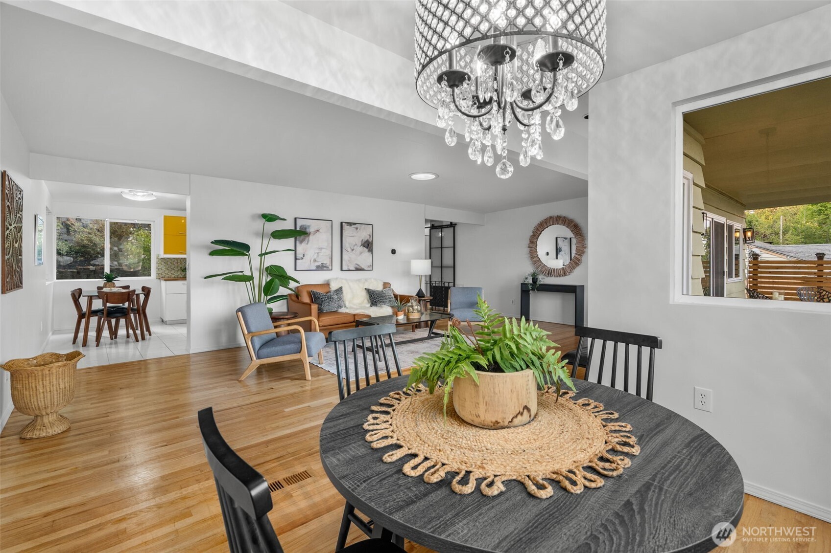 1351 Jacobsen Boulevard Property Photo 8