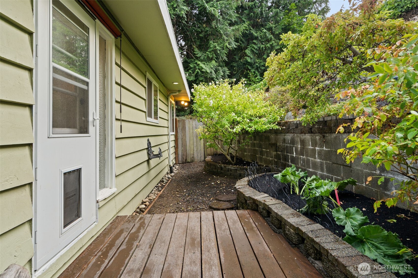 1351 Jacobsen Boulevard Property Photo 30