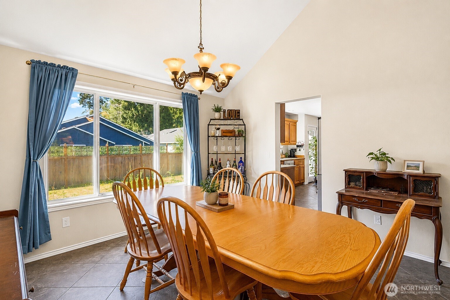 12110 29th Avenue Property Photo 5