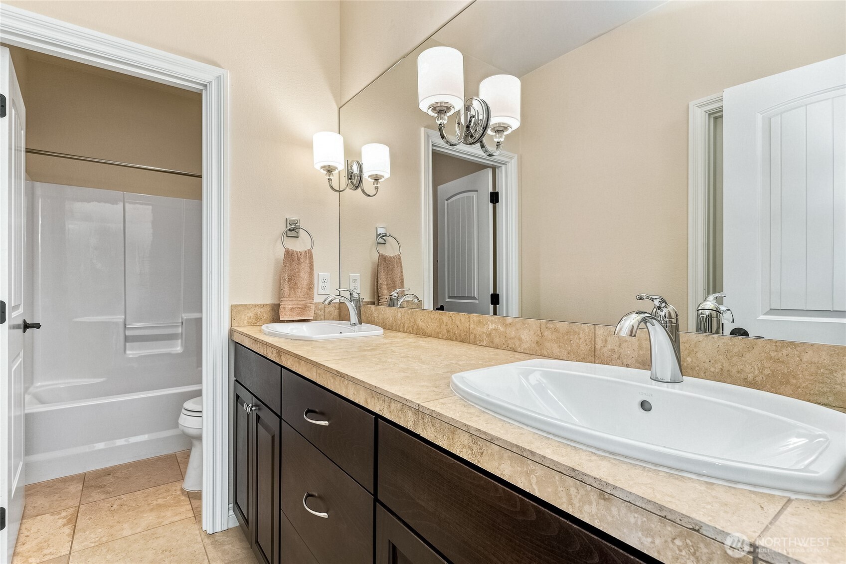 1017 Se Crestlane Drive Property Photo 27