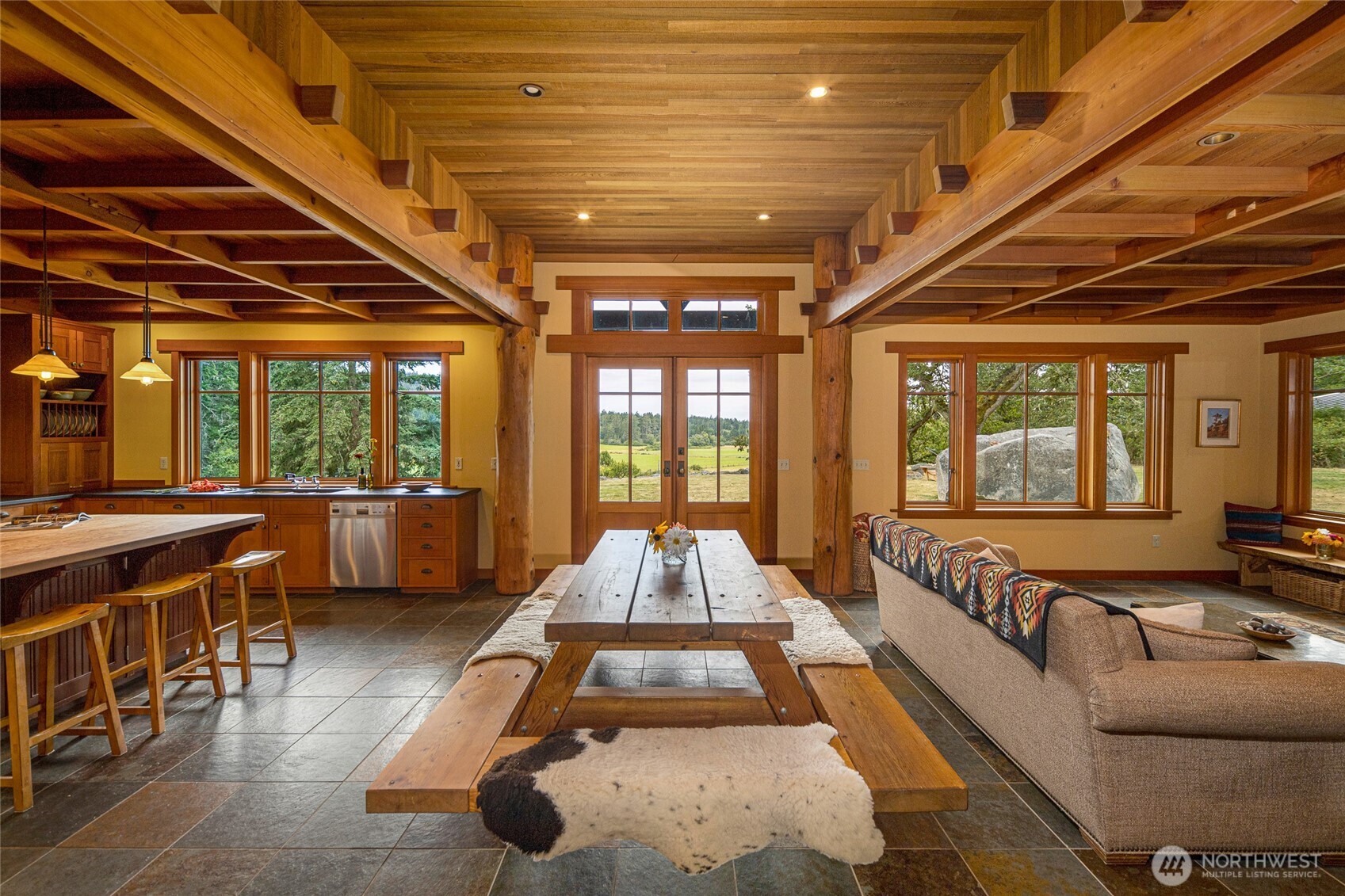 14 Fieldstone Road Property Photo 15