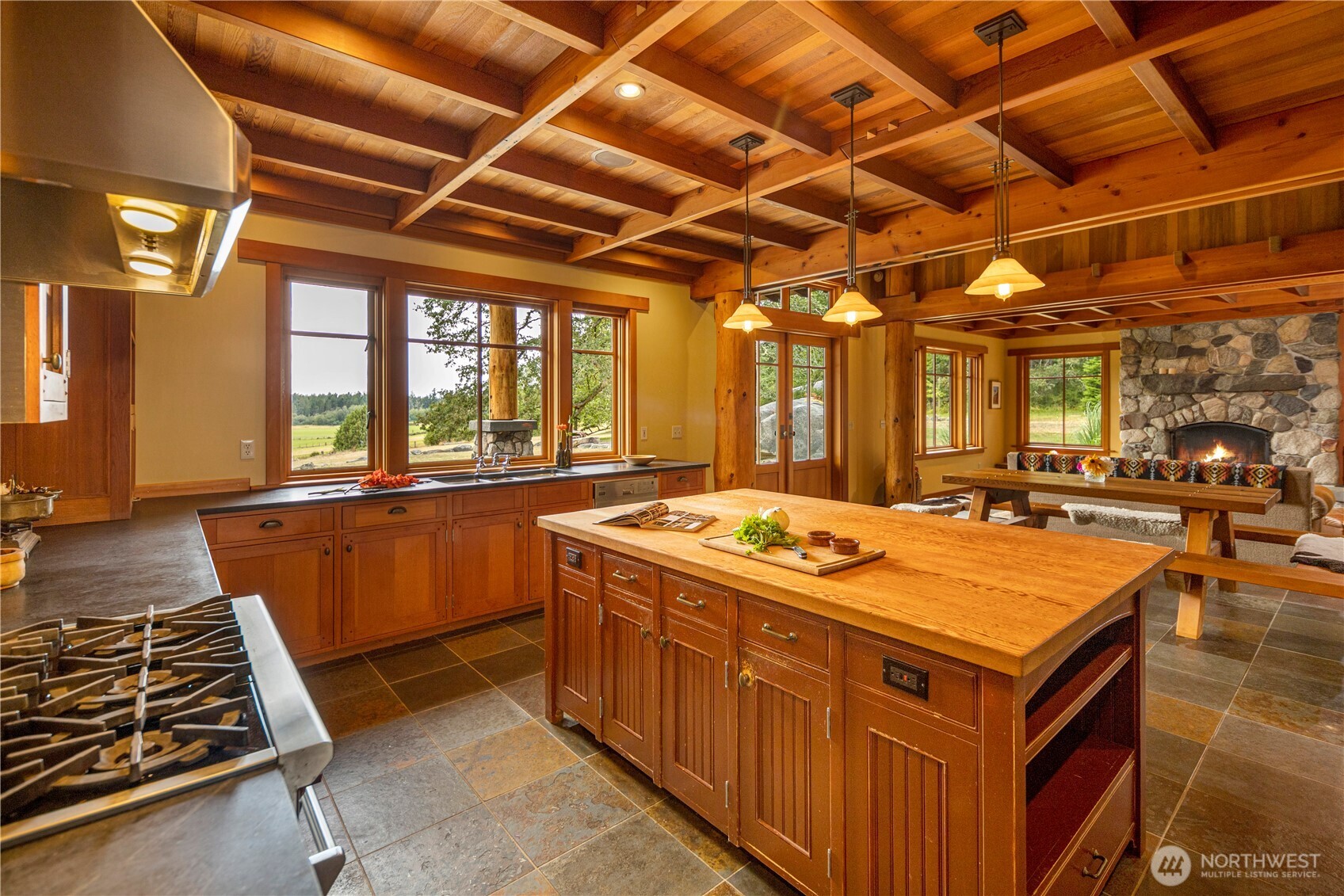 14 Fieldstone Road Property Photo 16