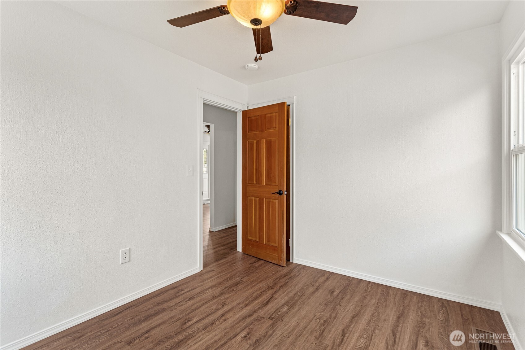 615 S 21st Avenue Property Photo 17