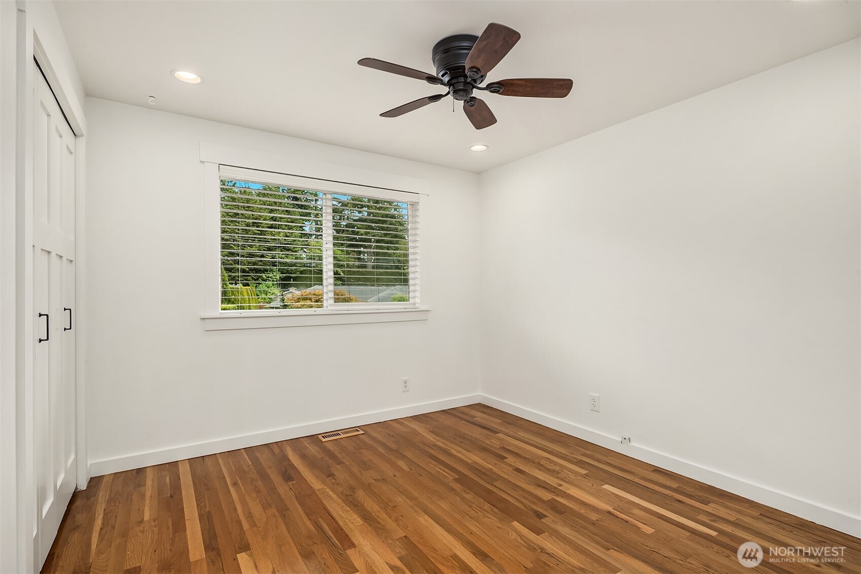 23832 110th Place Property Photo 16