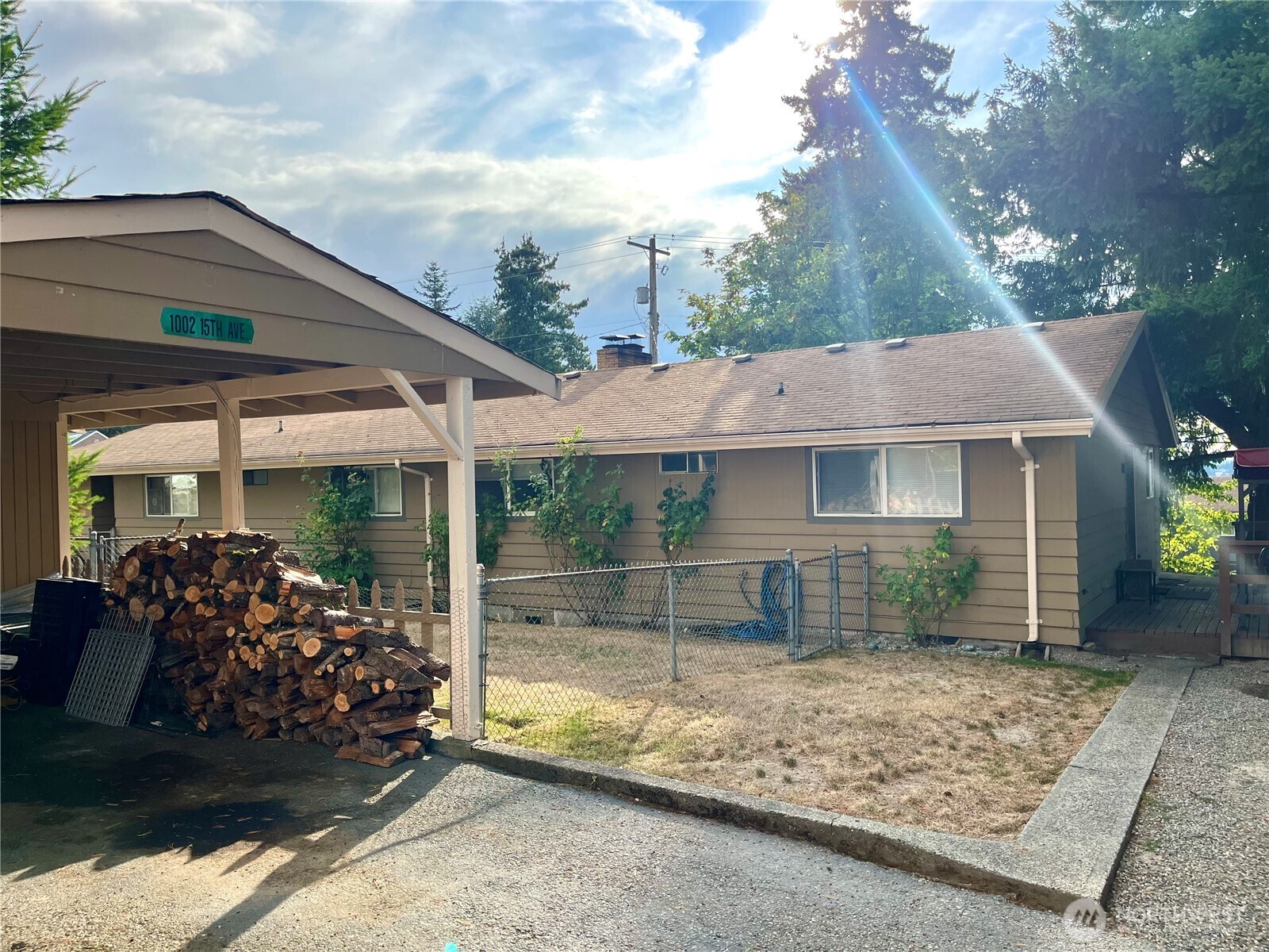 1004 15th Avenue Property Photo 5