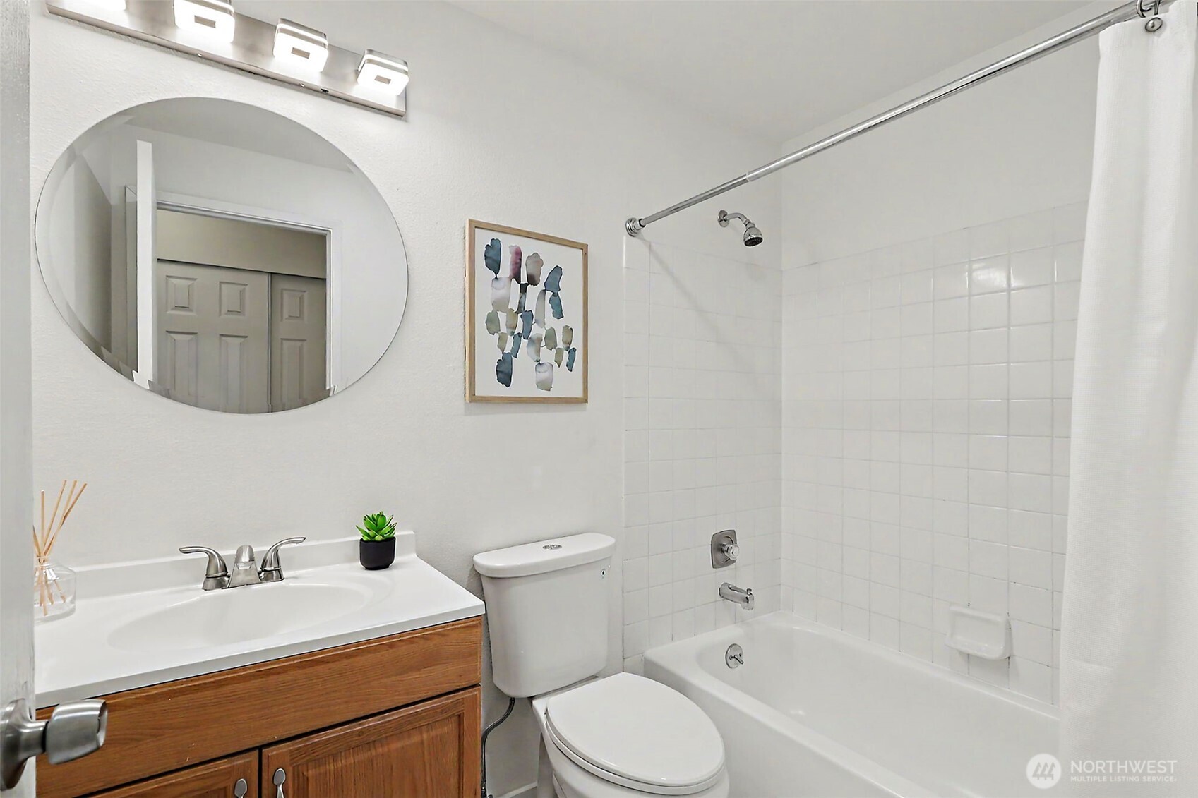 2020 Grant Avenue D206 Property Photo 14