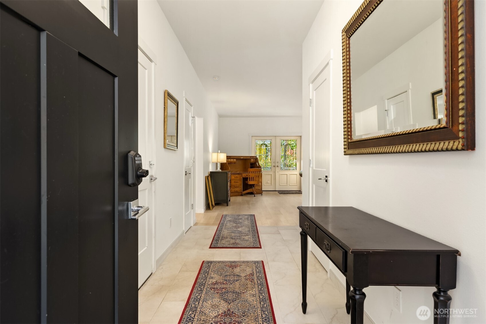 720 Fords Court Property Photo 4