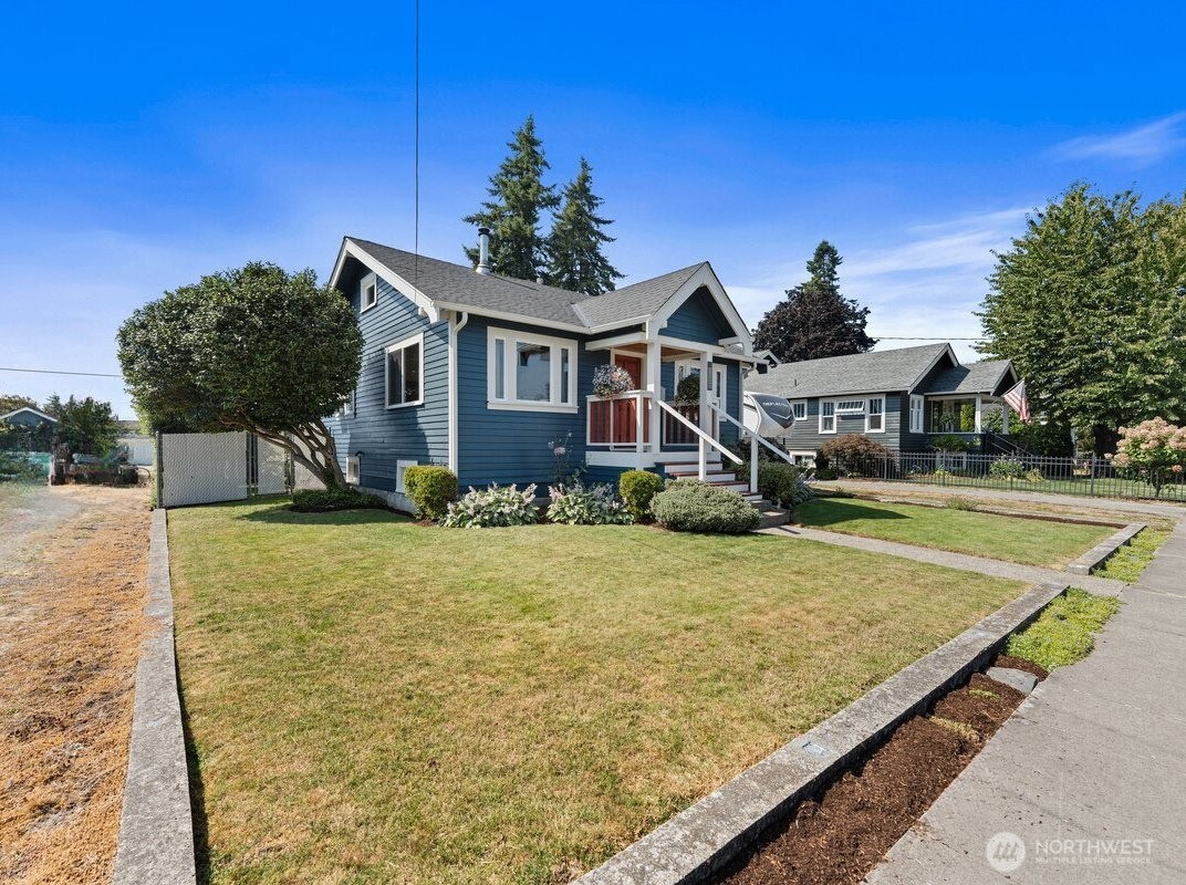 1138 Pioneer Street Property Photo 4