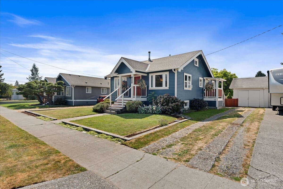 1138 Pioneer Street Property Photo 5