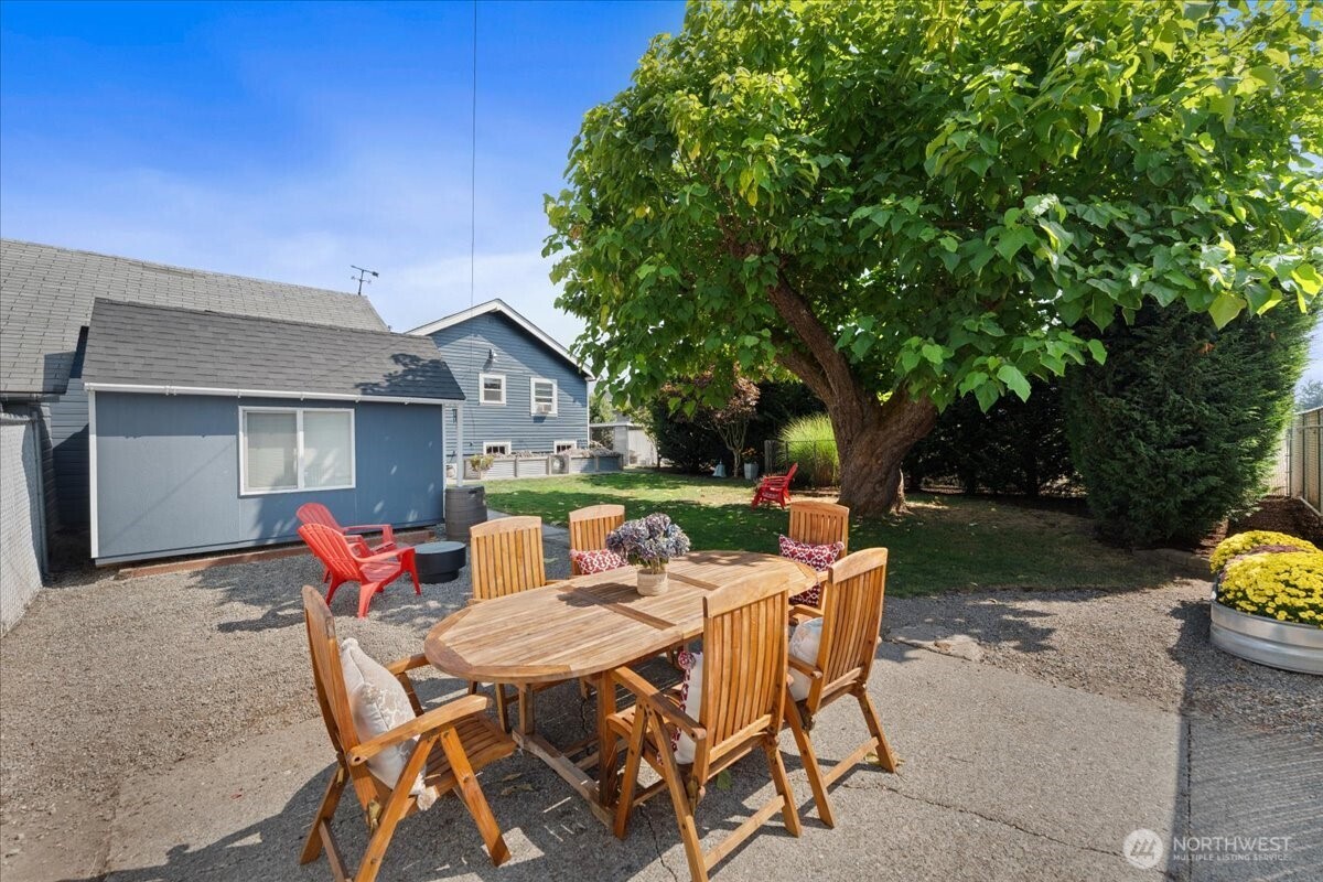 1138 Pioneer Street Property Photo 33