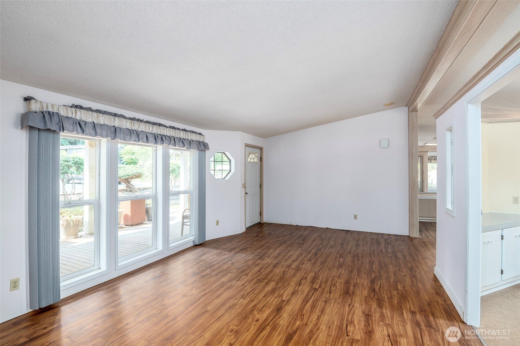 55 Hunt Road Property Photo 7