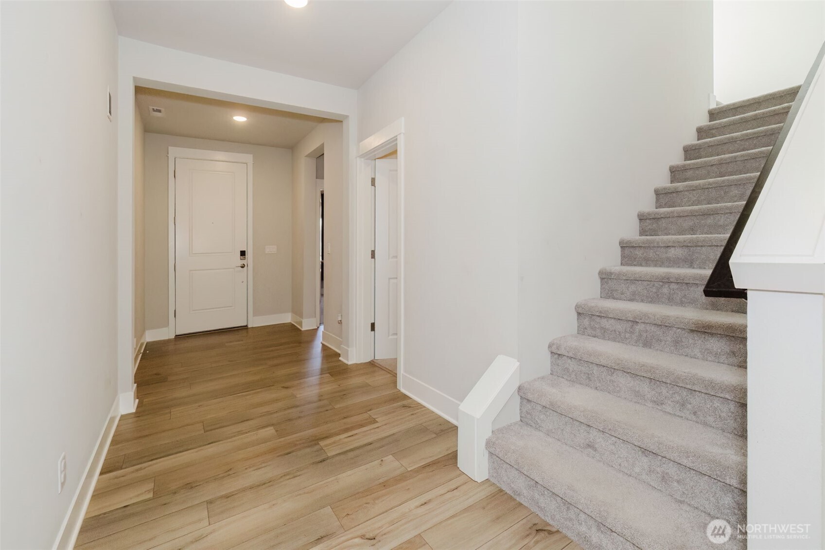 4436 Hibiscus Circle Property Photo 15