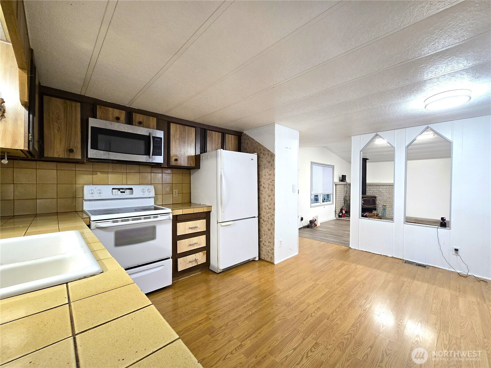 5220 176th St 85 Property Photo 6