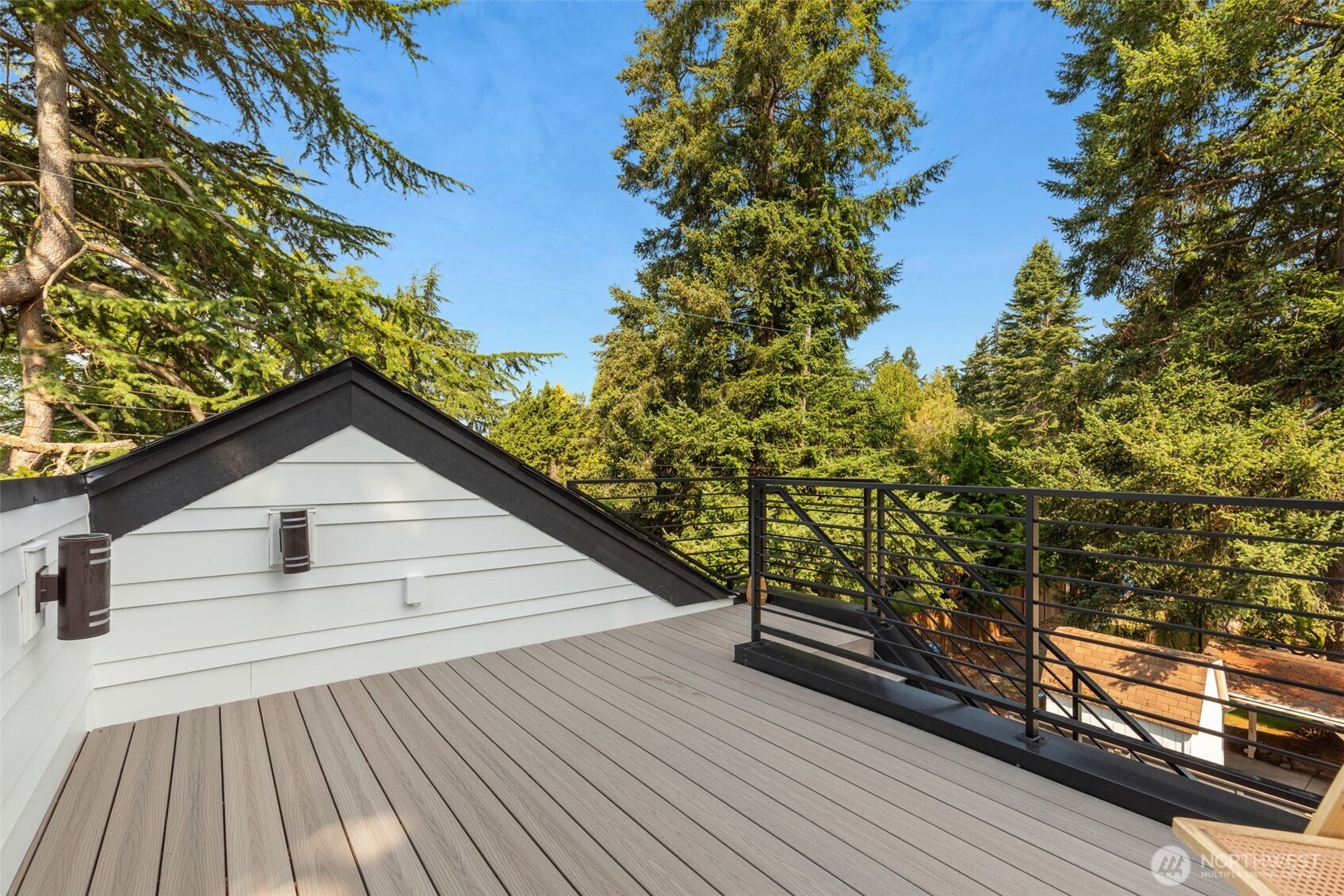 12713 4th Avenue Property Photo 32
