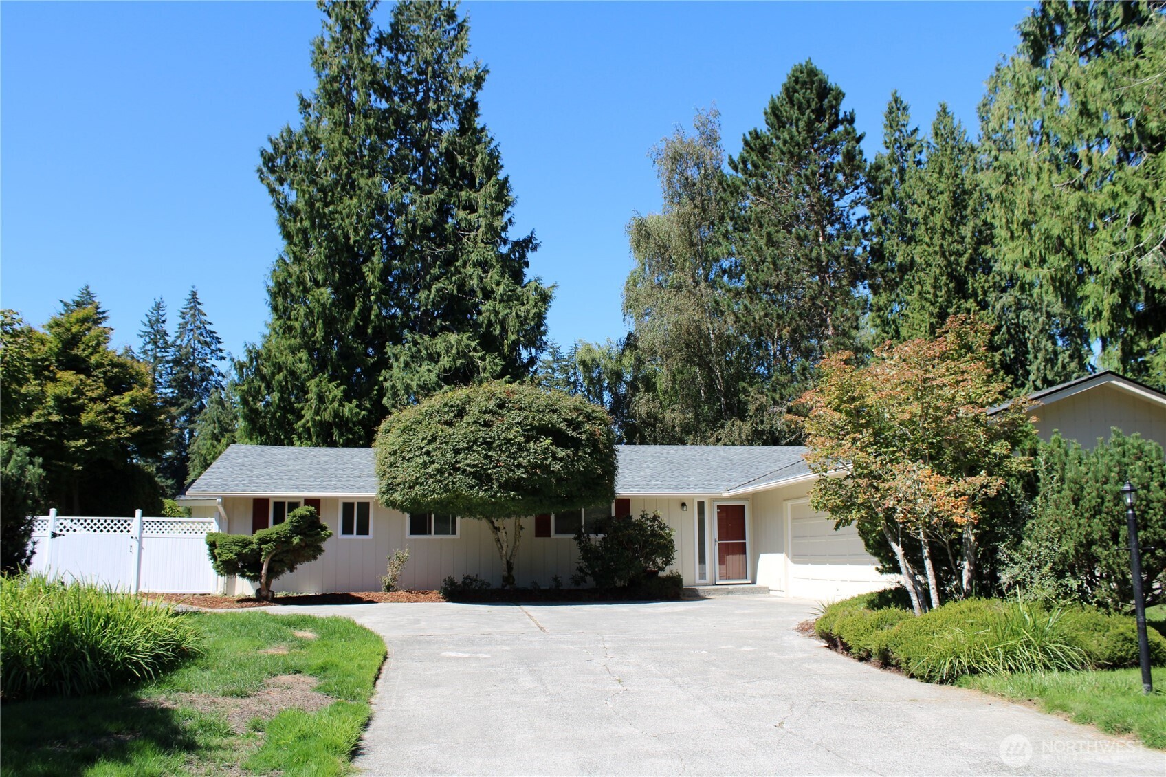 105 Harleman Drive Property Photo 1