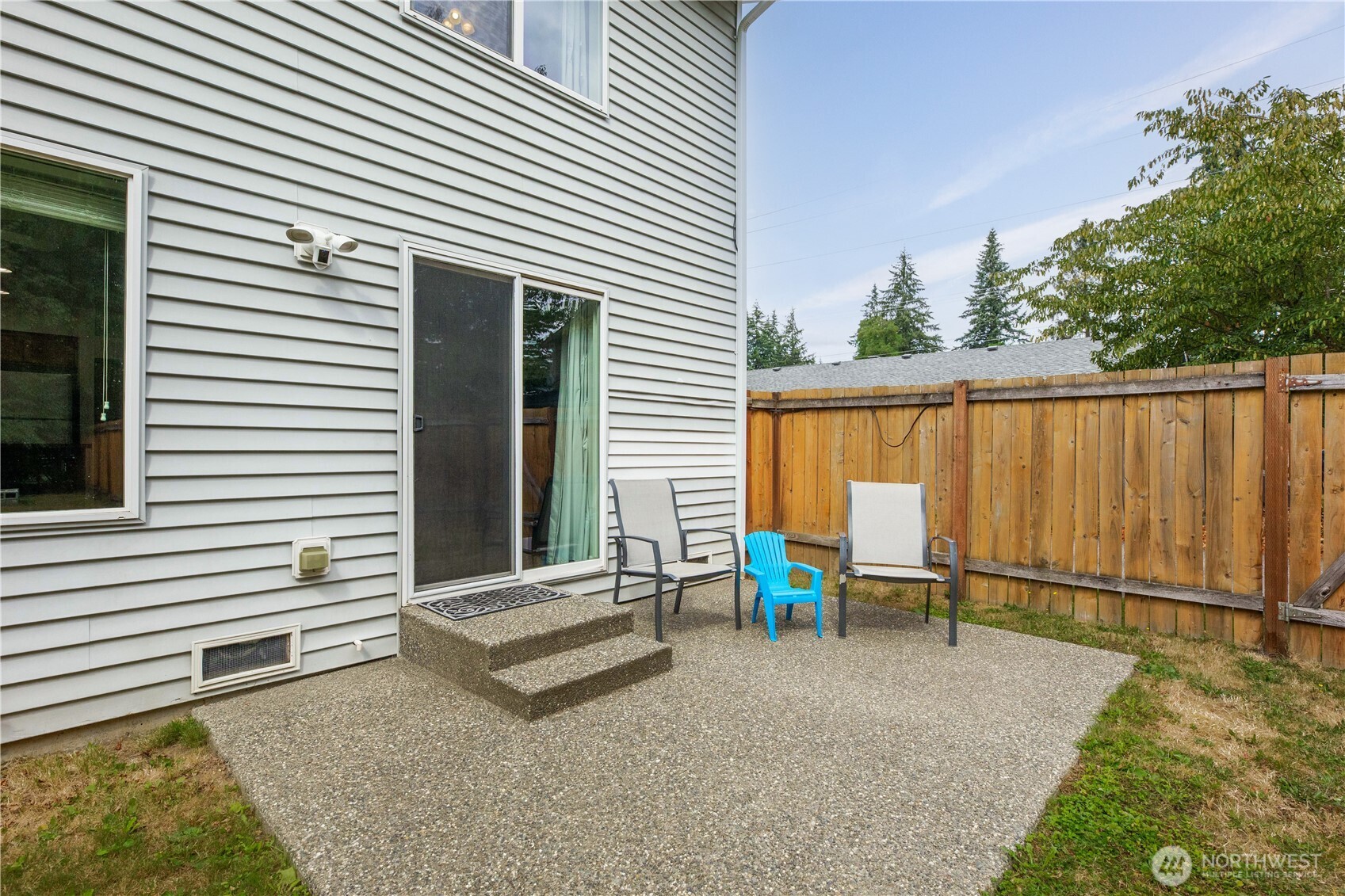 9911 48th Drive A Property Photo 23